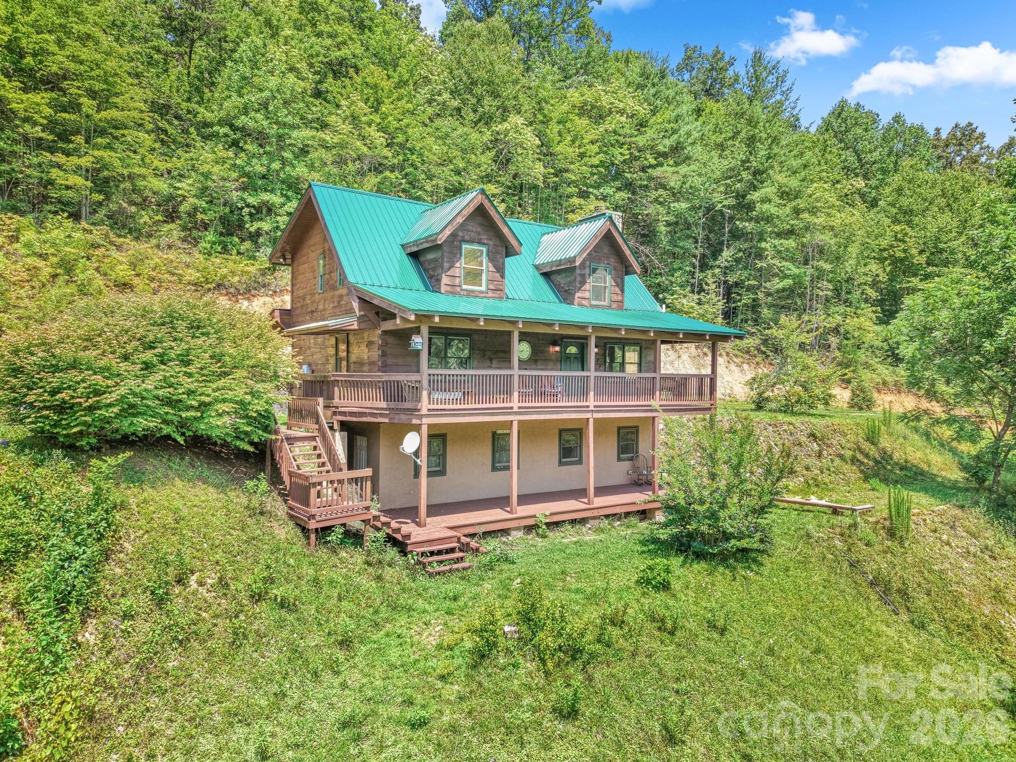 Single Family Residence at 2560 Round Hill Road, Bryson City, photo 2 of 48