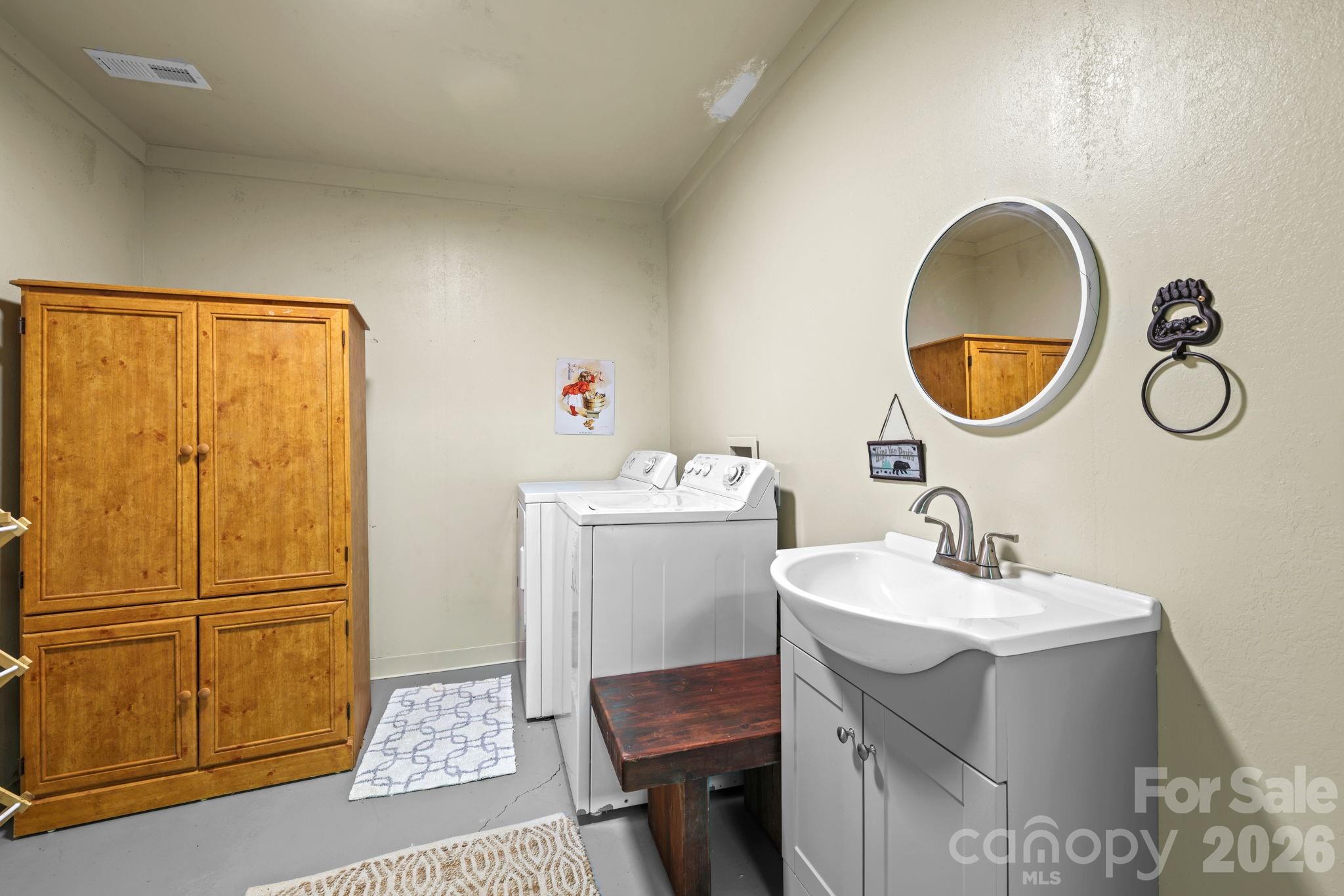 Single Family Residence at 2560 Round Hill Road, Bryson City, photo 27 of 48