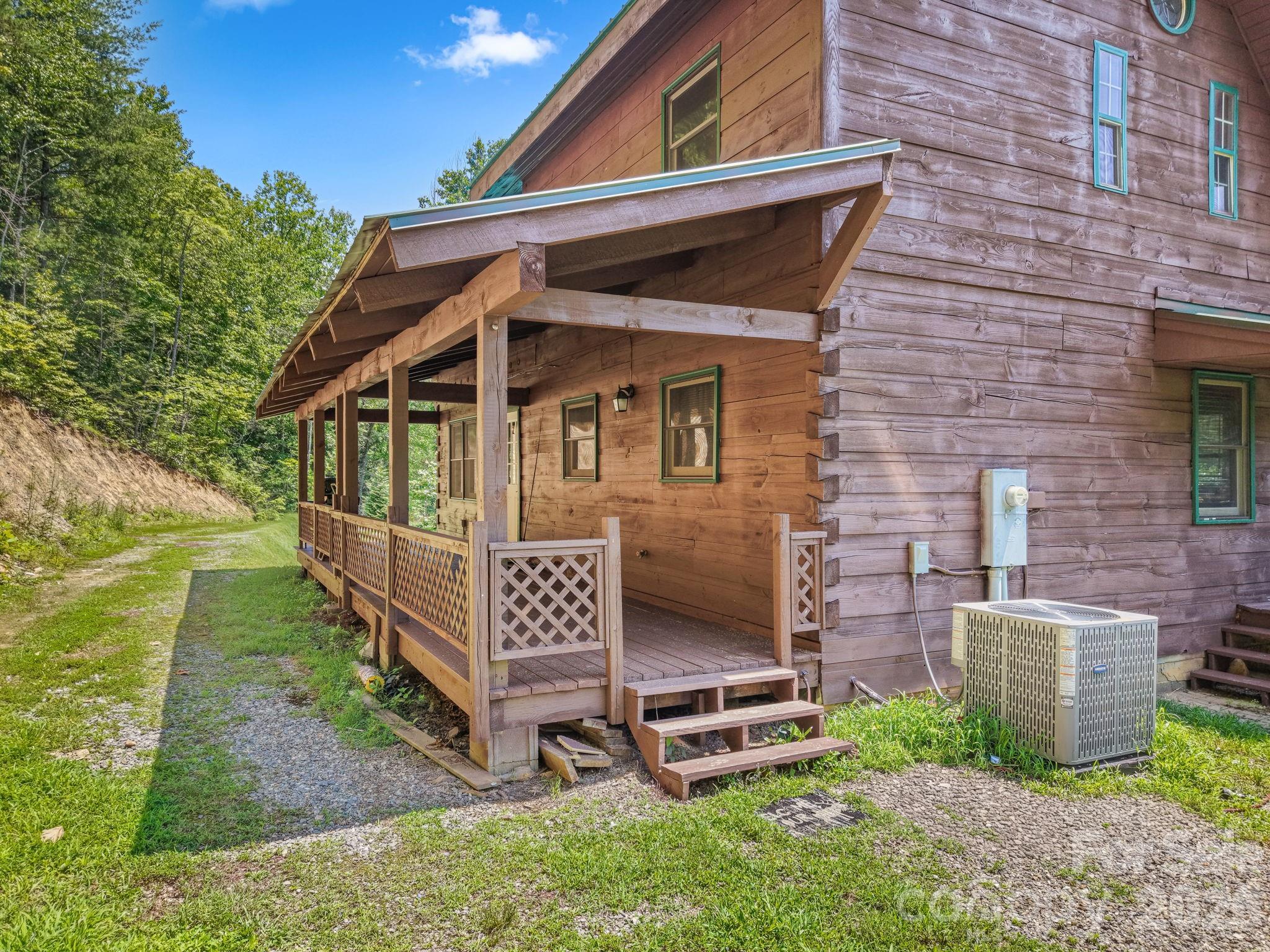 Single Family Residence at 2560 Round Hill Road, Bryson City, photo 39 of 48
