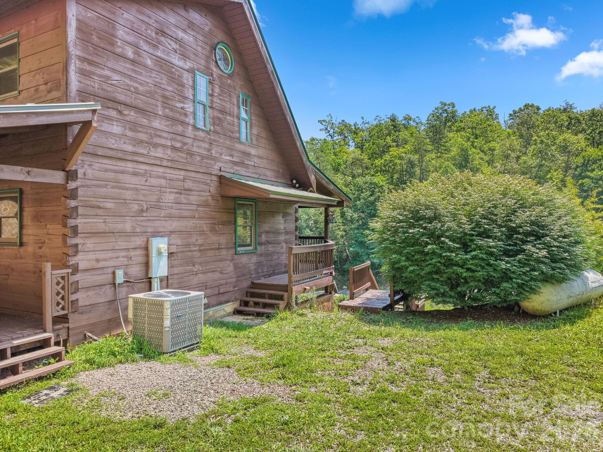 Single Family Residence at 2560 Round Hill Road, Bryson City, photo 40 of 48
