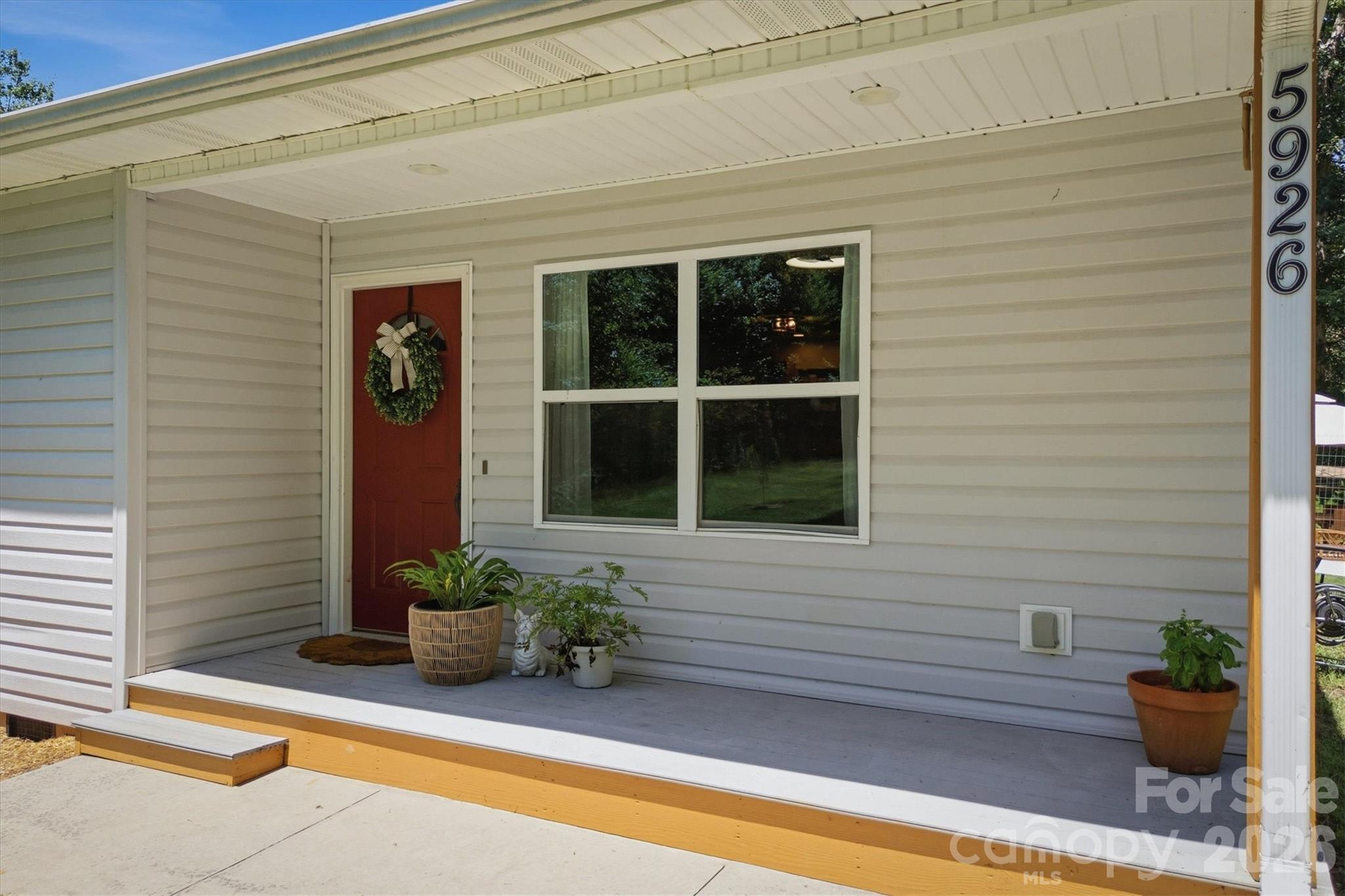 Single Family Residence at 5926 Dysartsville Road, Morganton