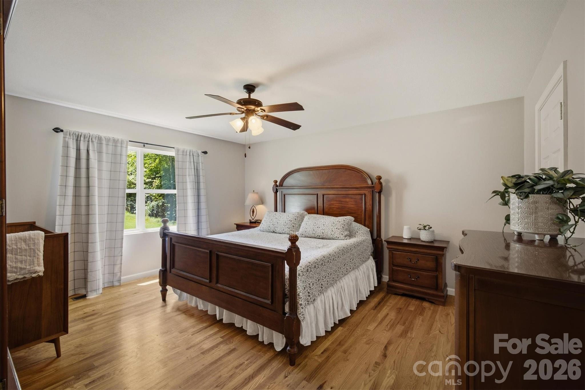 Single Family Residence at 5926 Dysartsville Road, Morganton, photo 7 of 28