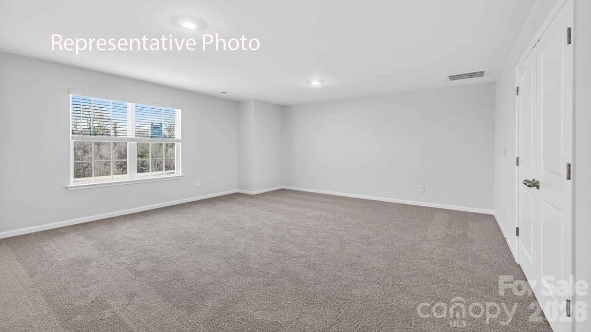 Single Family Residence at 126 Maple Valley Street, Statesville, photo 27 of 31