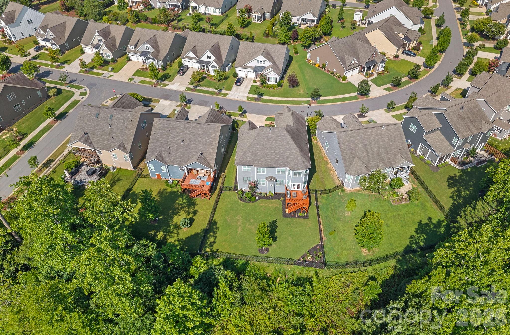 Backyard that backs up to HOA green space - 13147 Union Square Drive, Huntersville