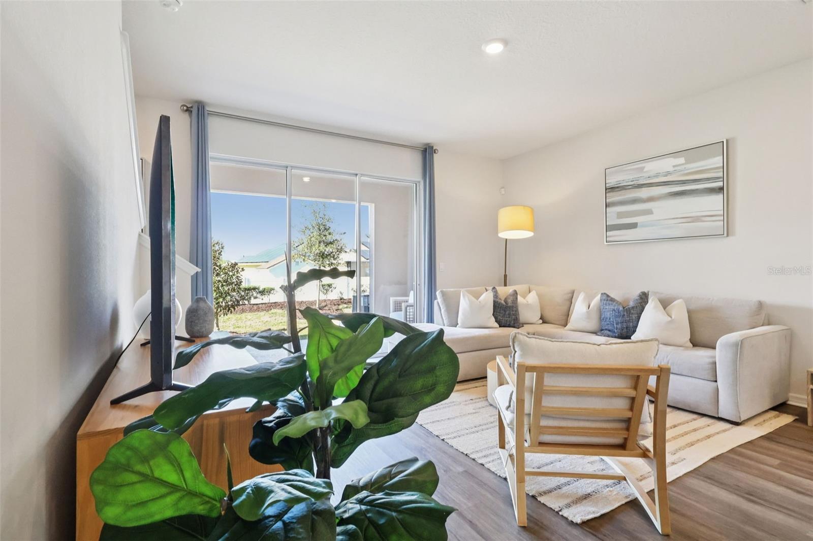 Townhouse at 2638 OLYMPIC CT, DAVENPORT, photo 3 of 31