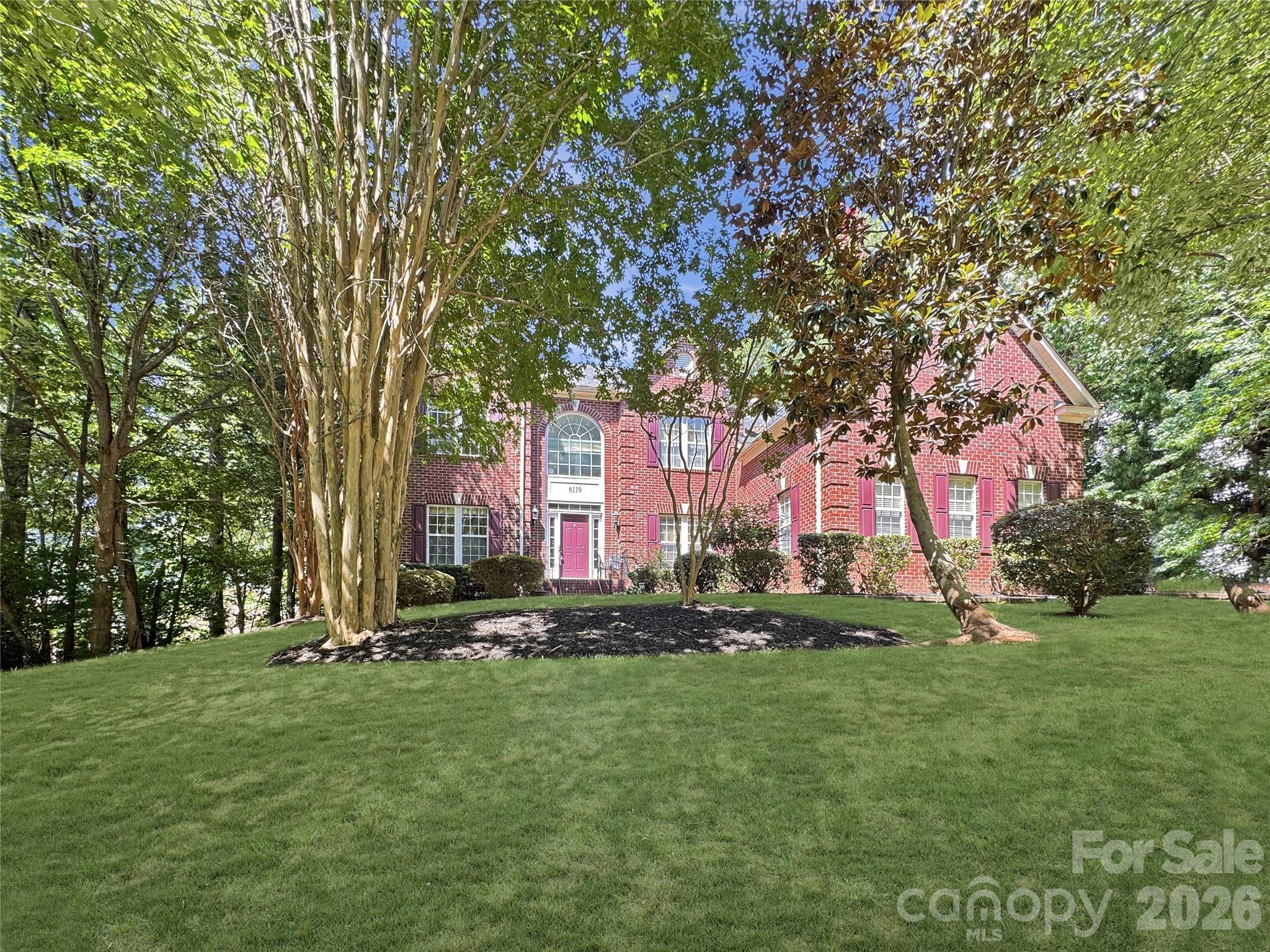 Single Family Residence at 6119 Savannah Grace Lane, Huntersville, photo 2 of 35