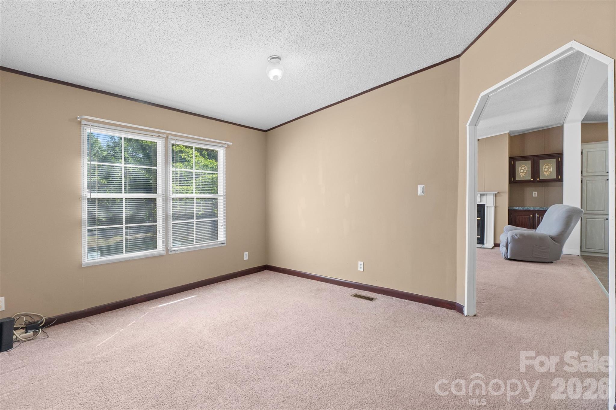 Single Family Residence at 199 Sable Lane, Thomasville, photo 11 of 42