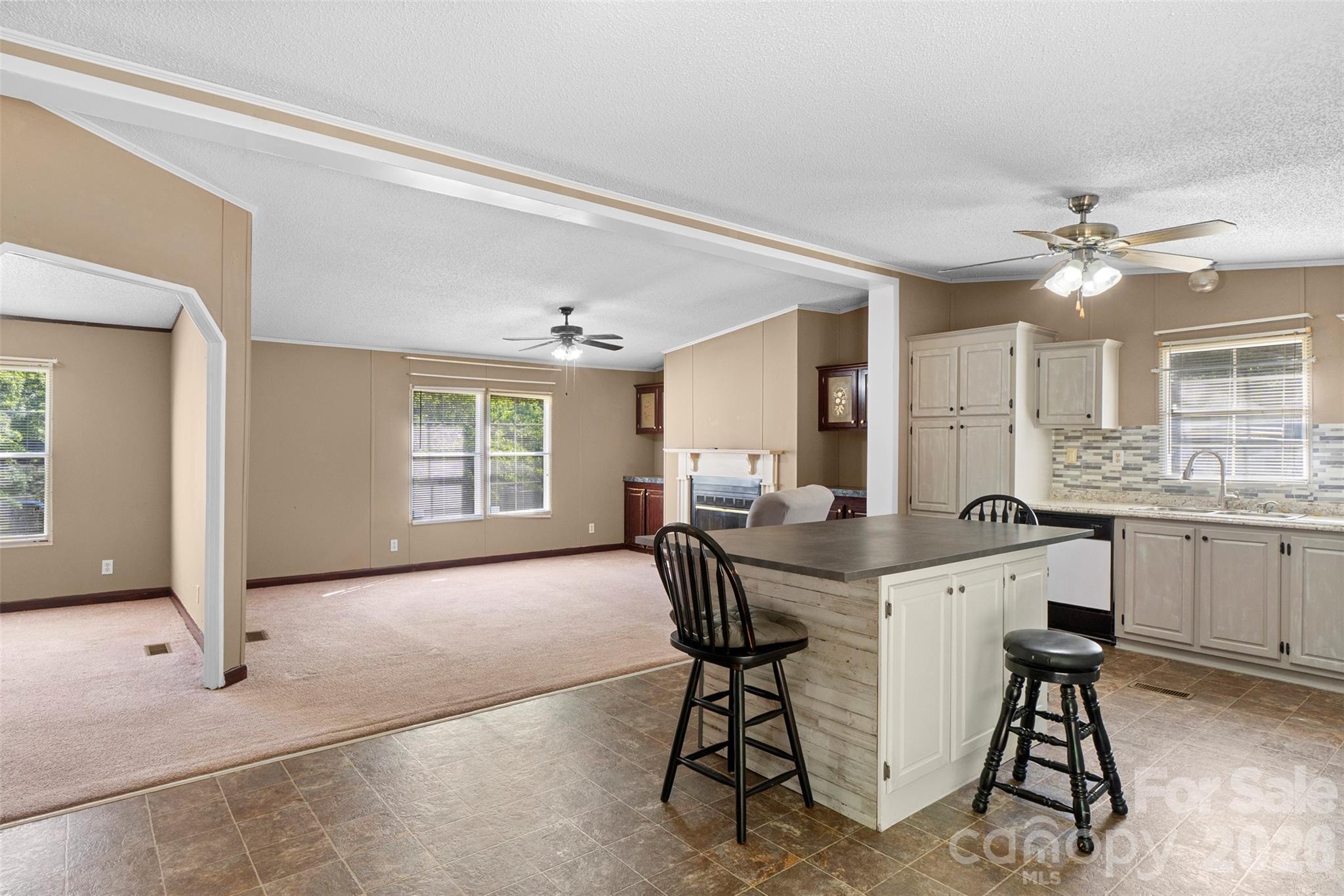 Single Family Residence at 199 Sable Lane, Thomasville, photo 15 of 42