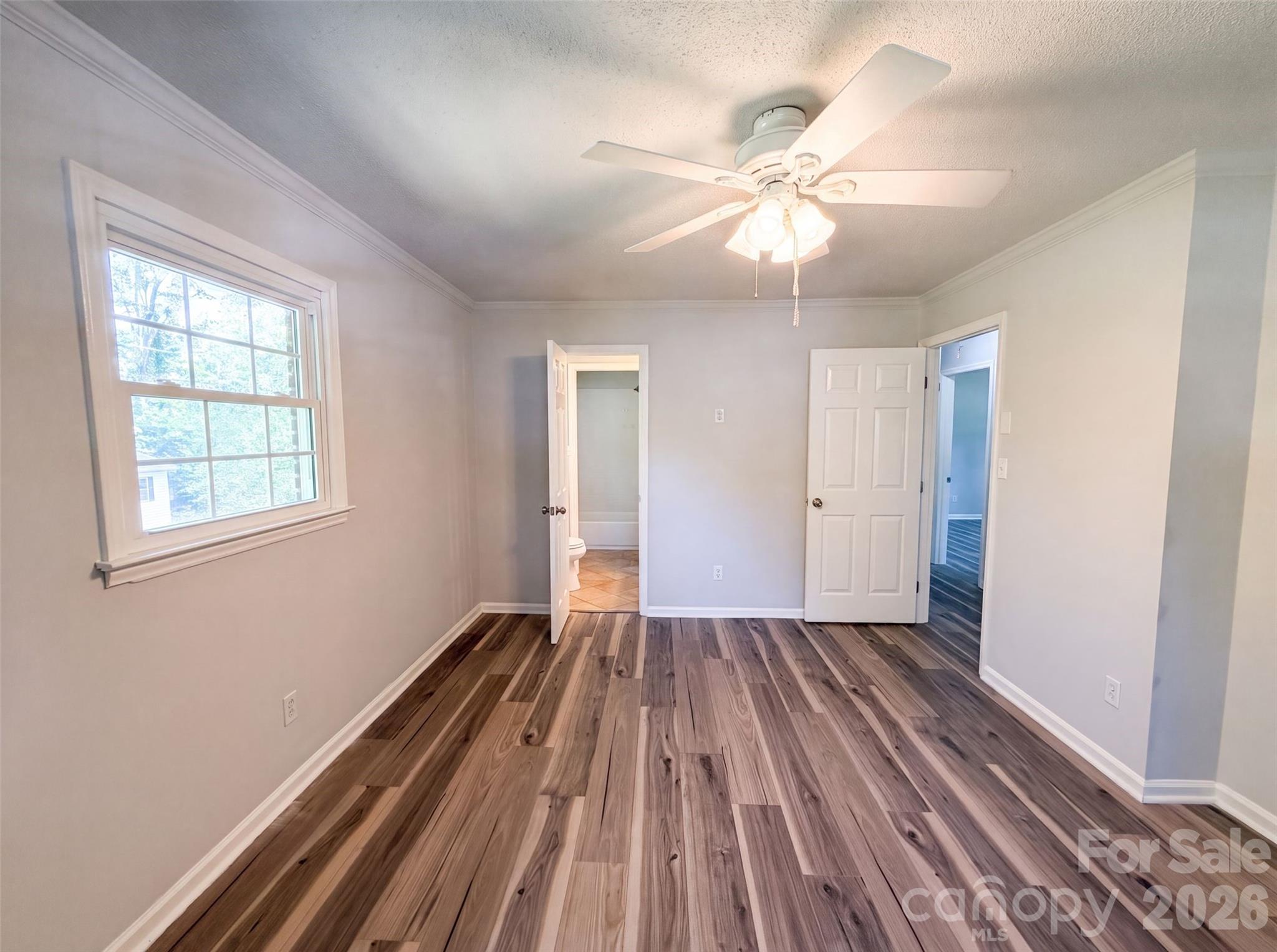 Single Family Residence at 4305 Dawnwood Drive, Gastonia, photo 4 of 16