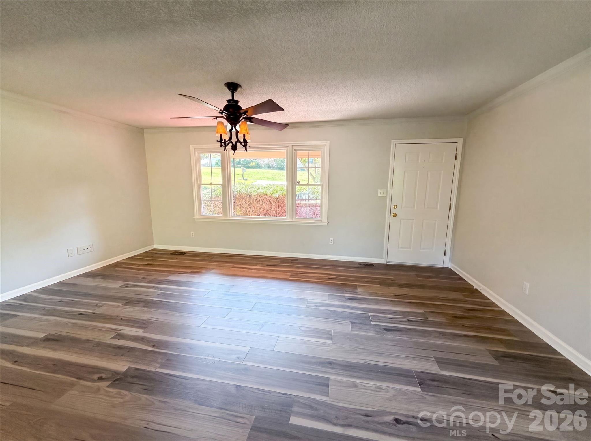 Single Family Residence at 4305 Dawnwood Drive, Gastonia, photo 7 of 16