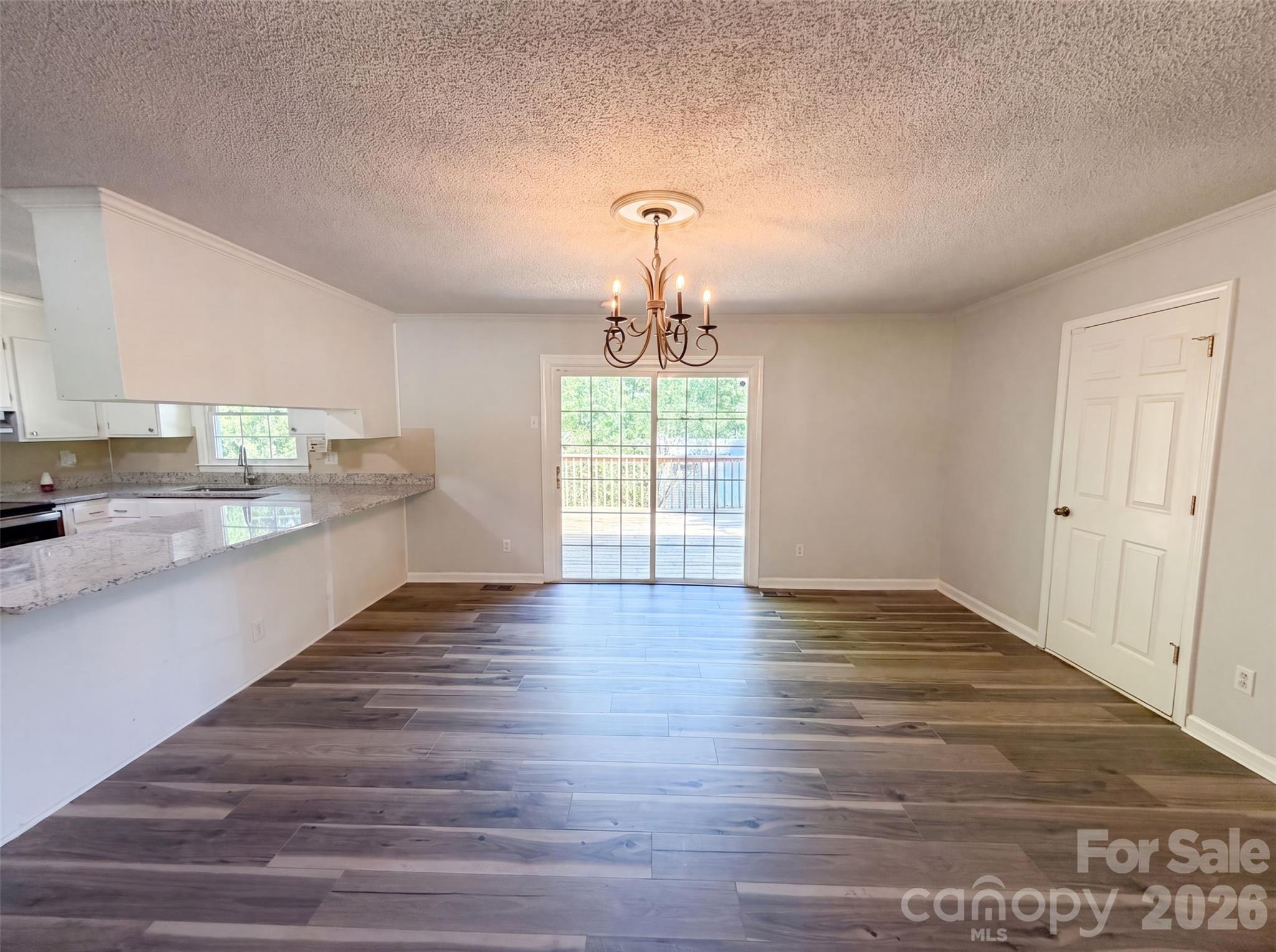 Single Family Residence at 4305 Dawnwood Drive, Gastonia, photo 8 of 16