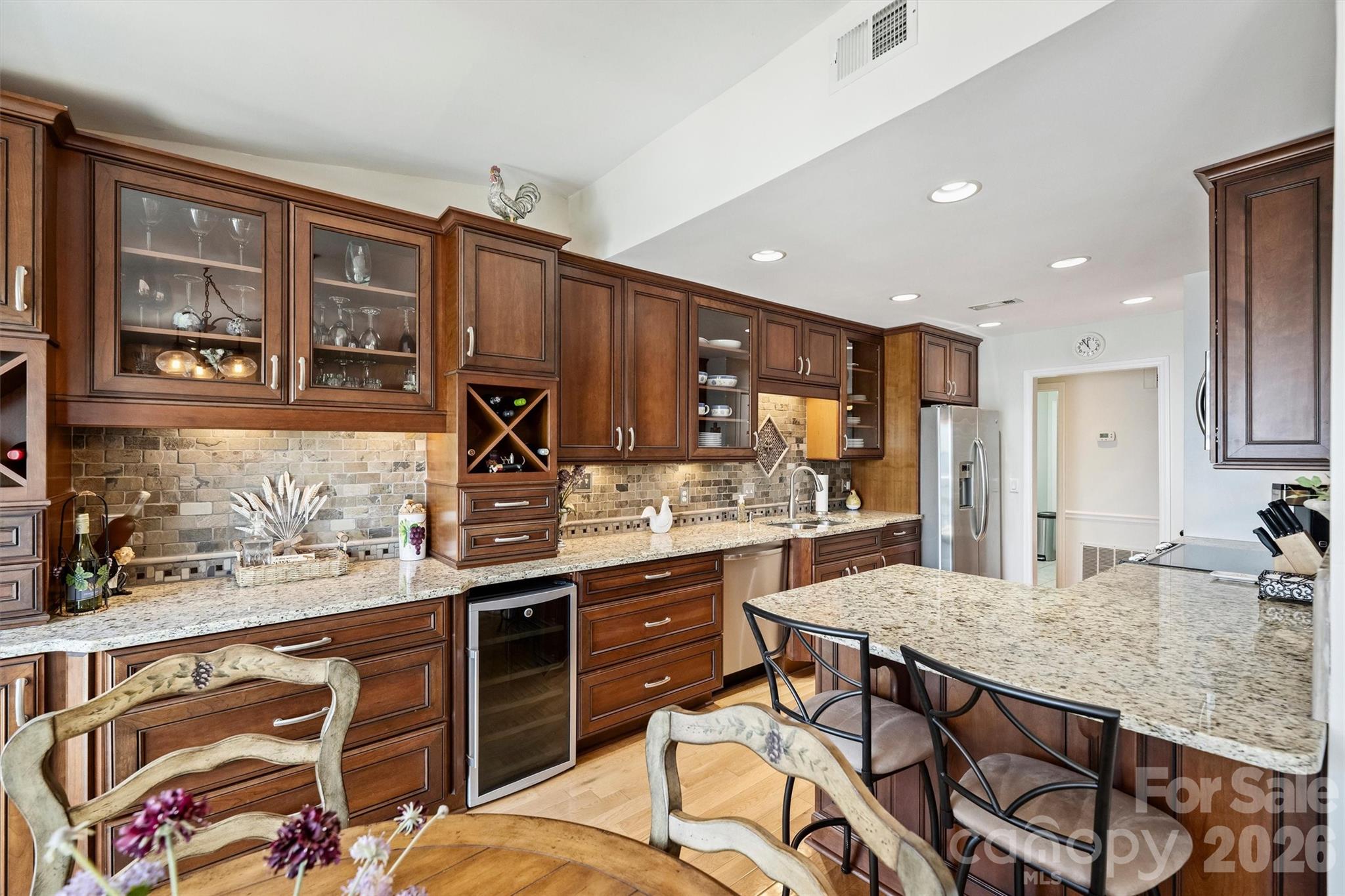 Condominium at 20427 Harborgate Court, Cornelius, photo 14 of 45