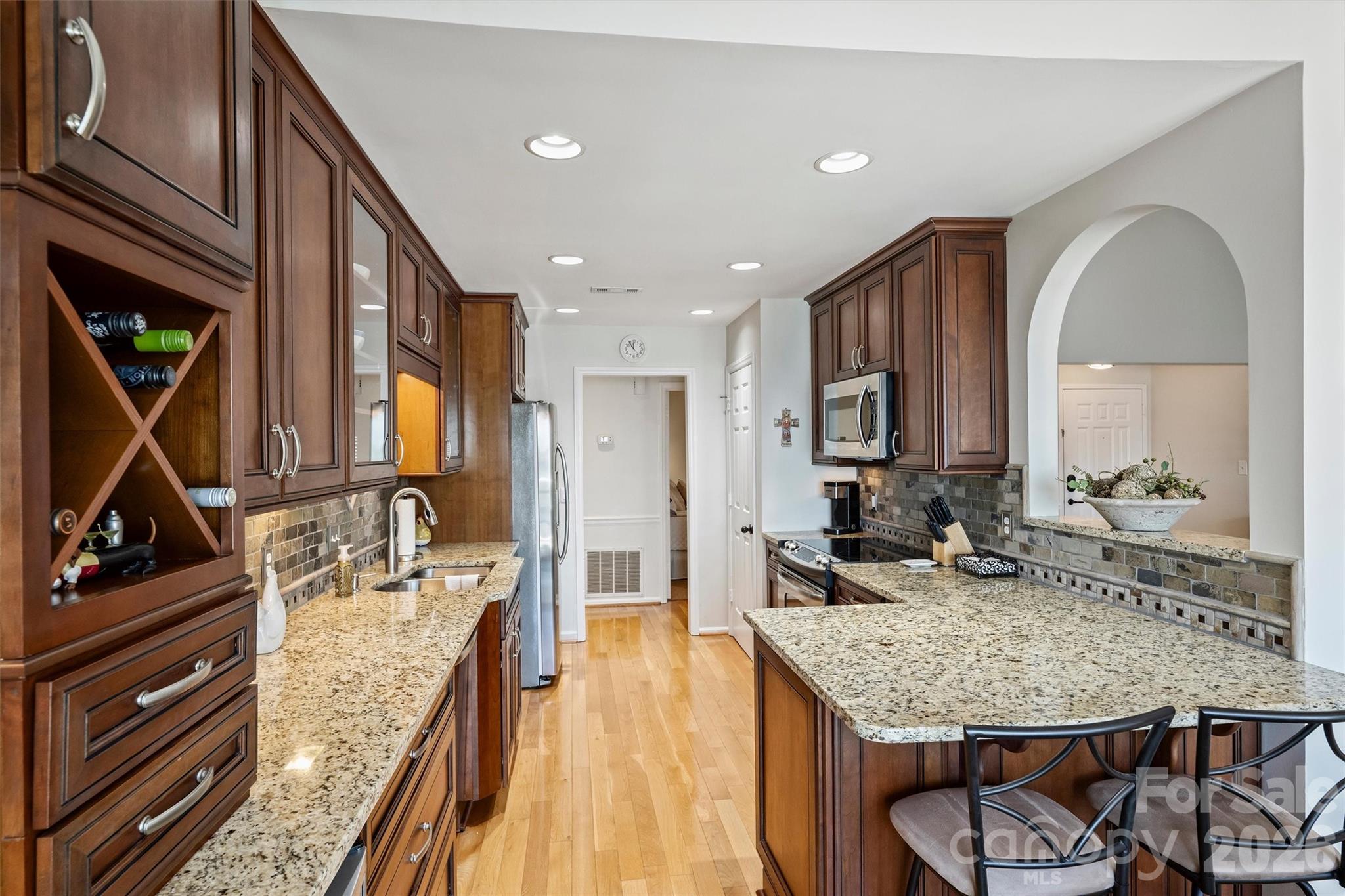 Condominium at 20427 Harborgate Court, Cornelius, photo 15 of 45