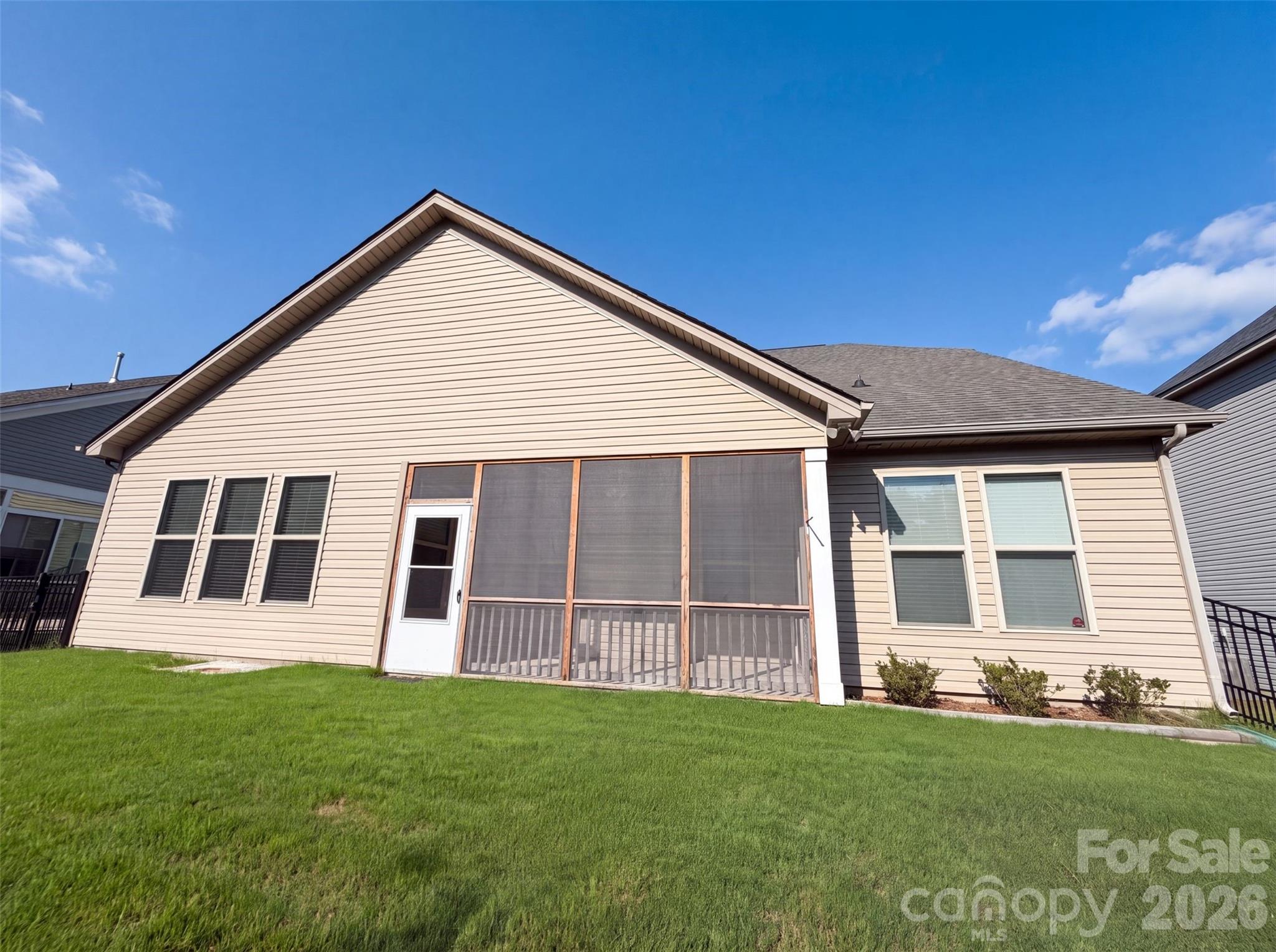 Single Family Residence at 9565 Horsebit Lane, Concord, photo 5 of 23