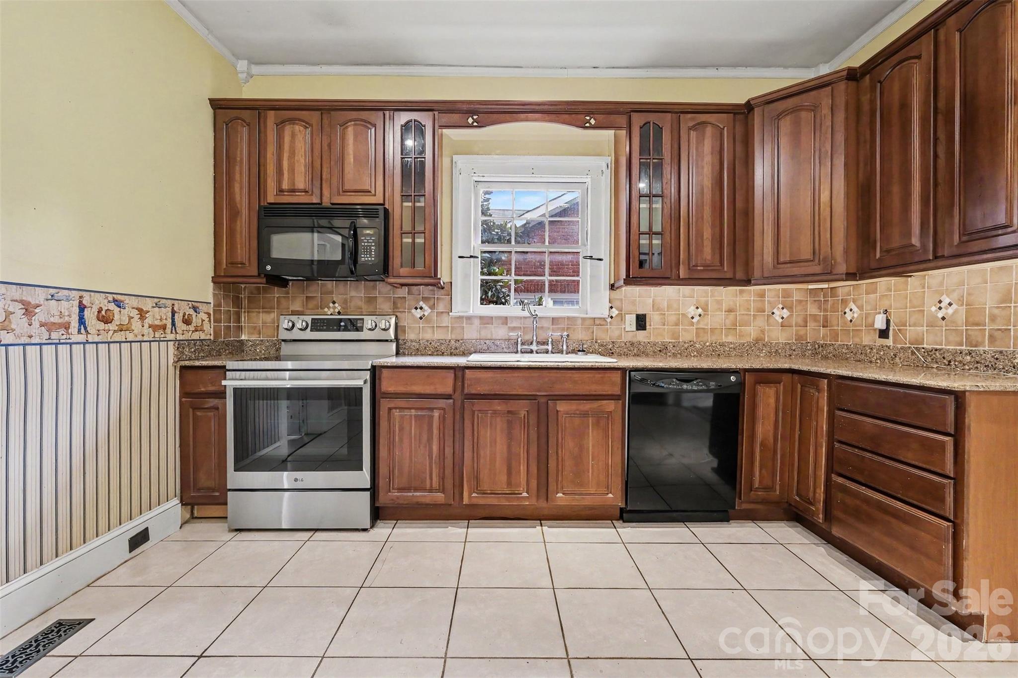 Kitchen - 75 Cabarrus Avenue, Concord