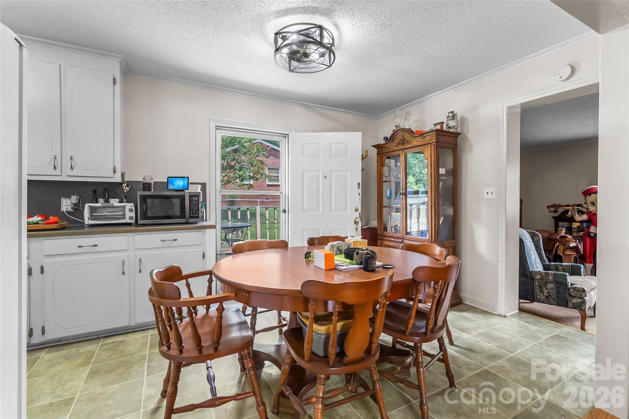 Single Family Residence at 315 Windwood Drive, Bessemer City, photo 5 of 21