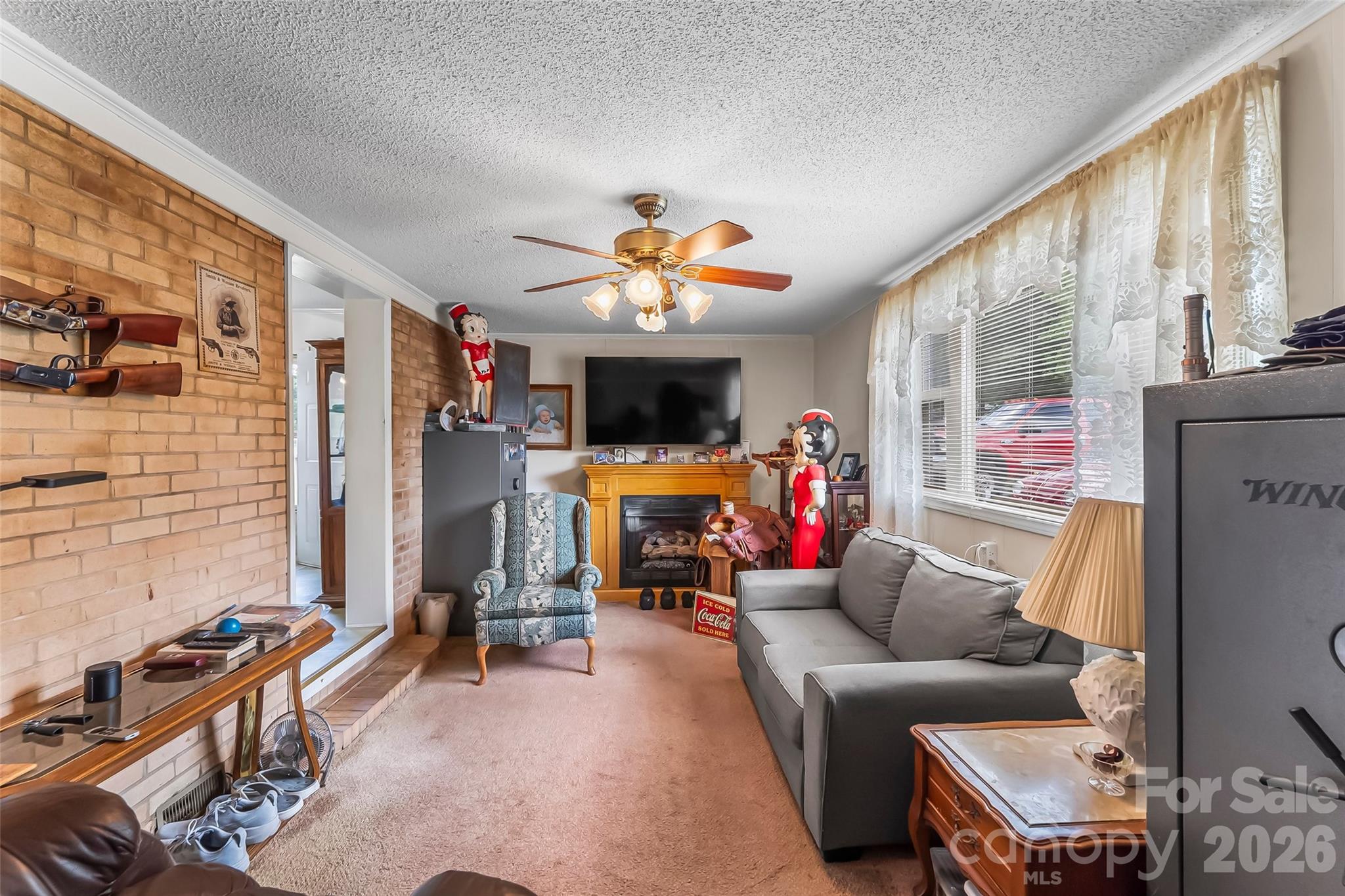 Single Family Residence at 315 Windwood Drive, Bessemer City, photo 6 of 21