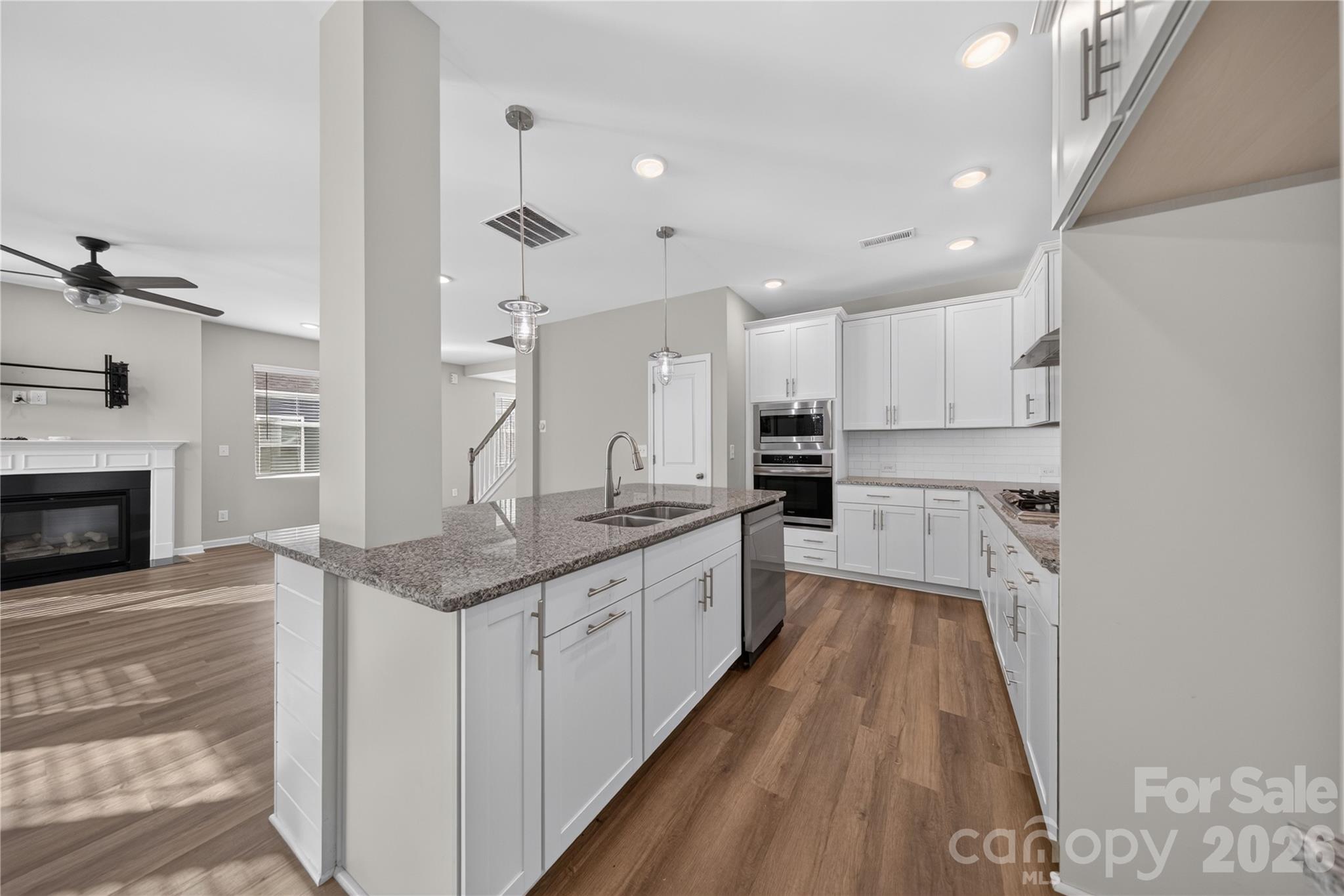Granite Counters & Tile Backsplash - 1879 Felts Parkway, Fort Mill