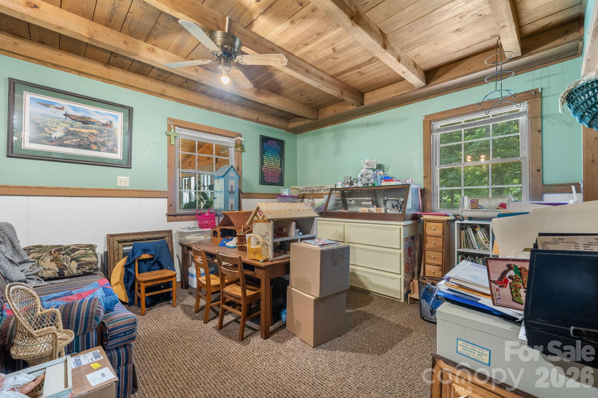 Single Family Residence at 2097 Hermit Trail, Newton, photo 14 of 48