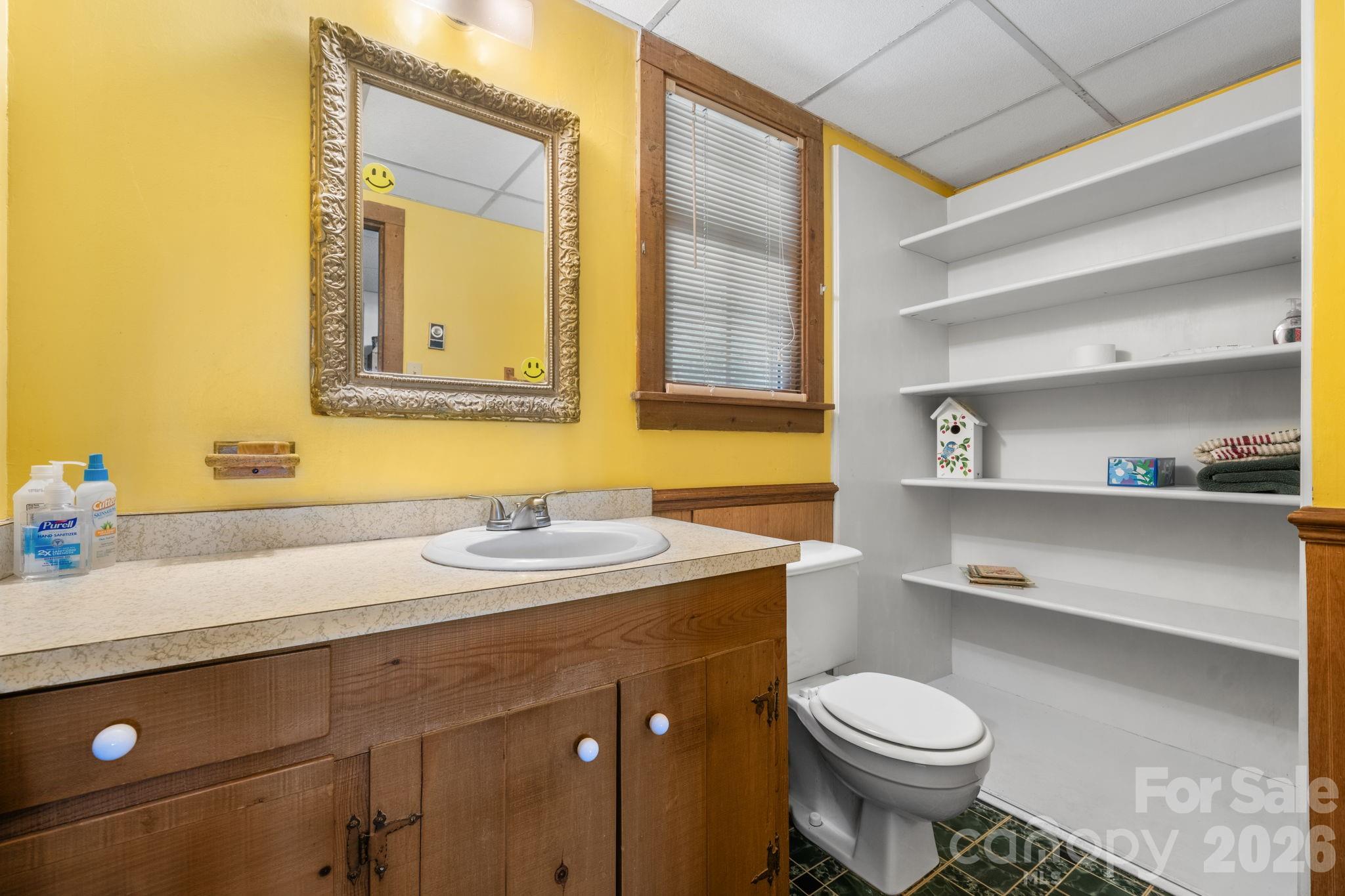 Single Family Residence at 2097 Hermit Trail, Newton, photo 15 of 48