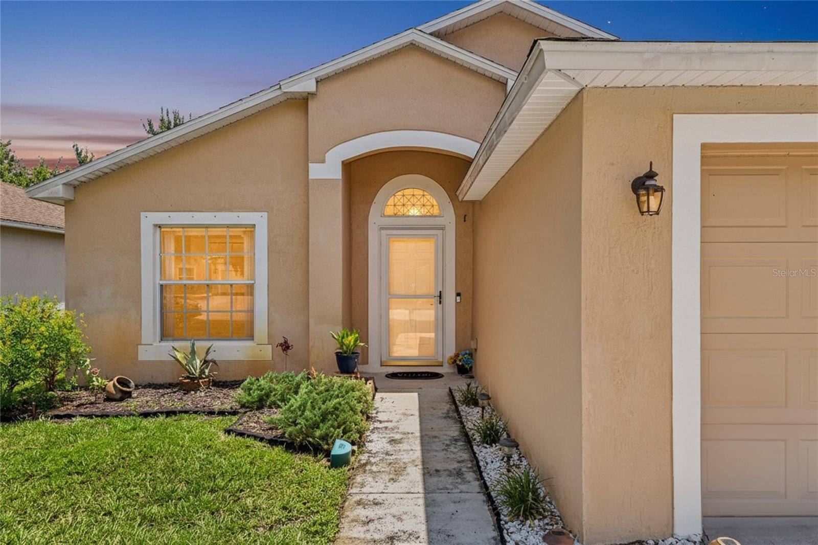 342 DAHOON HOLLY DR