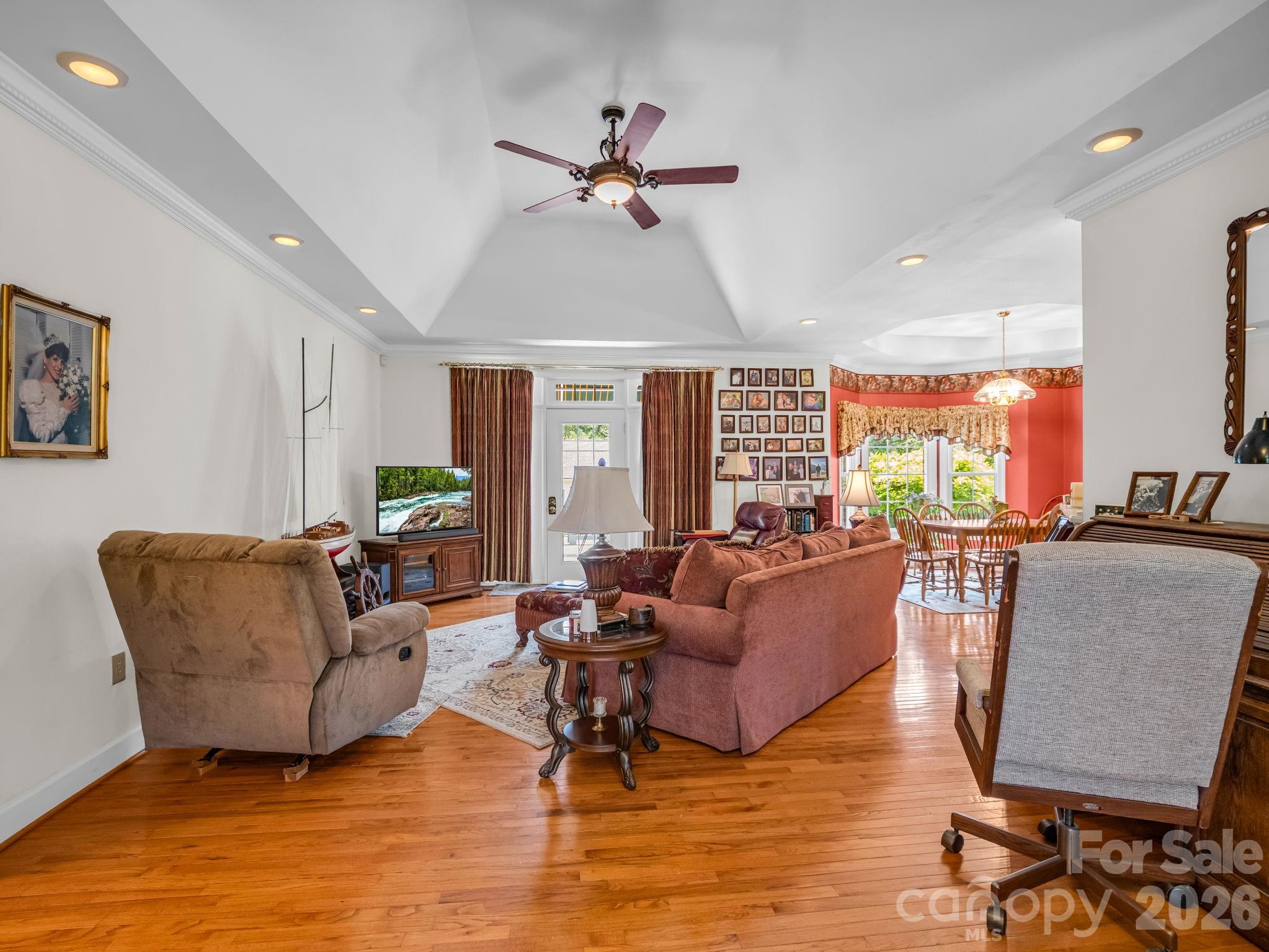 Single Family Residence at 343 Countryside Drive, Forest City, photo 7 of 47