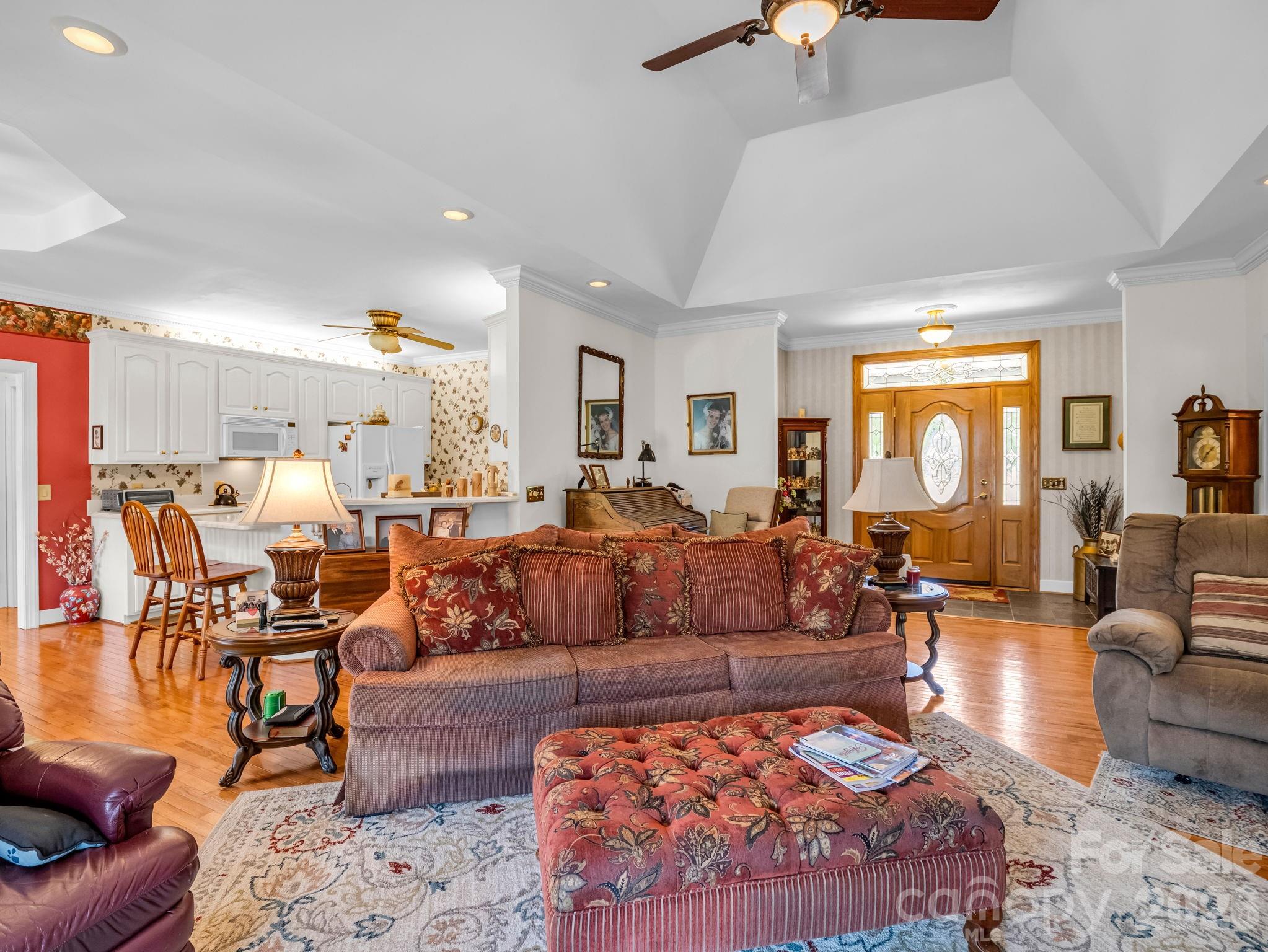 Single Family Residence at 343 Countryside Drive, Forest City, photo 10 of 47
