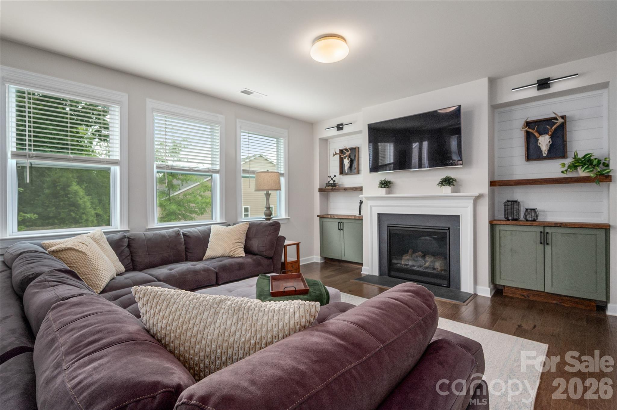 Single Family Residence at 438 Sandbar Point, Clover, photo 32 of 48