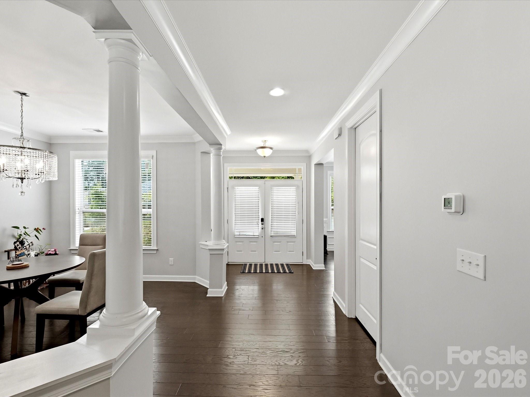 Single Family Residence at 2657 Cheverny Place, Concord, photo 4 of 37