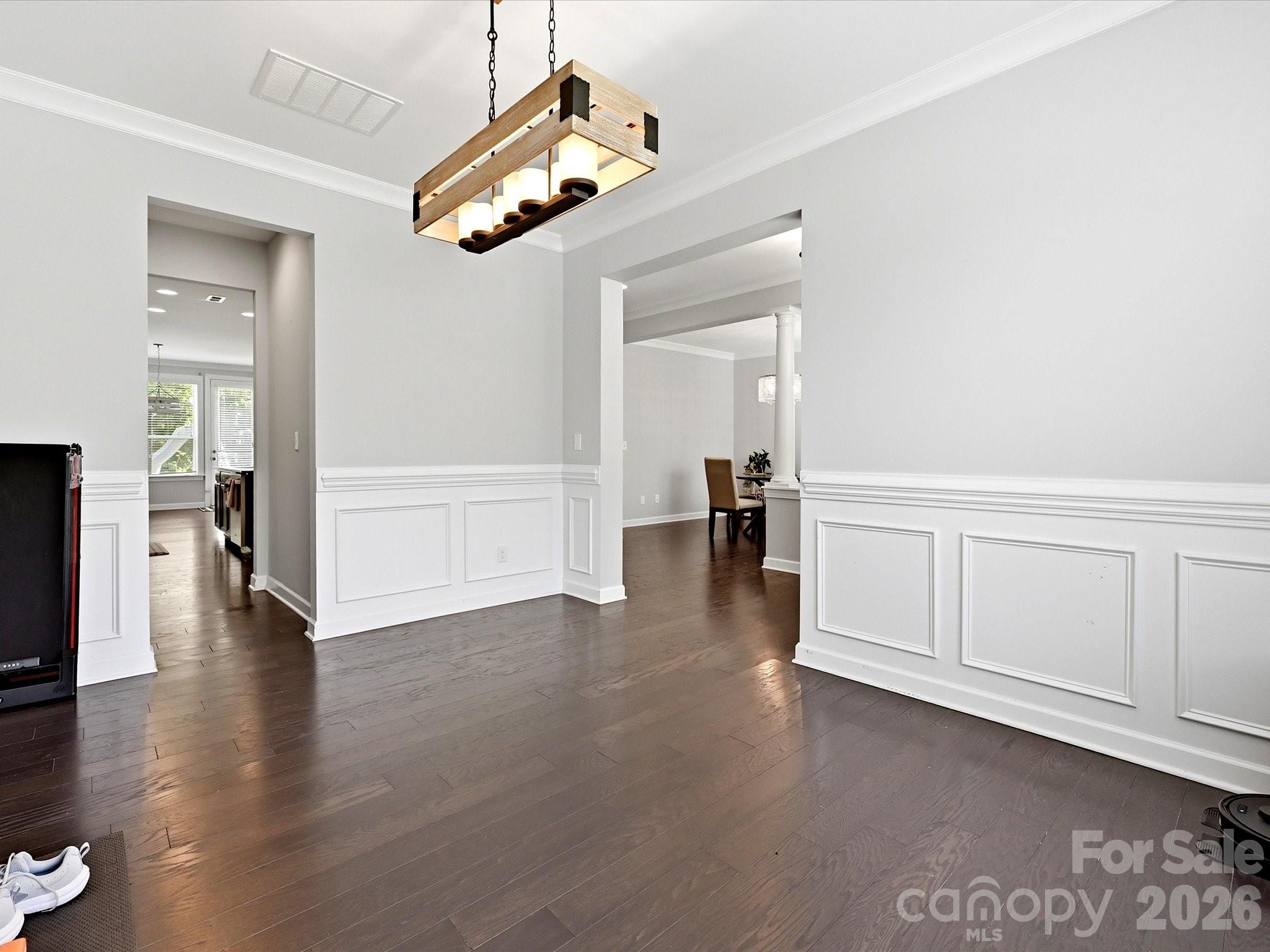 Single Family Residence at 2657 Cheverny Place, Concord, photo 6 of 37