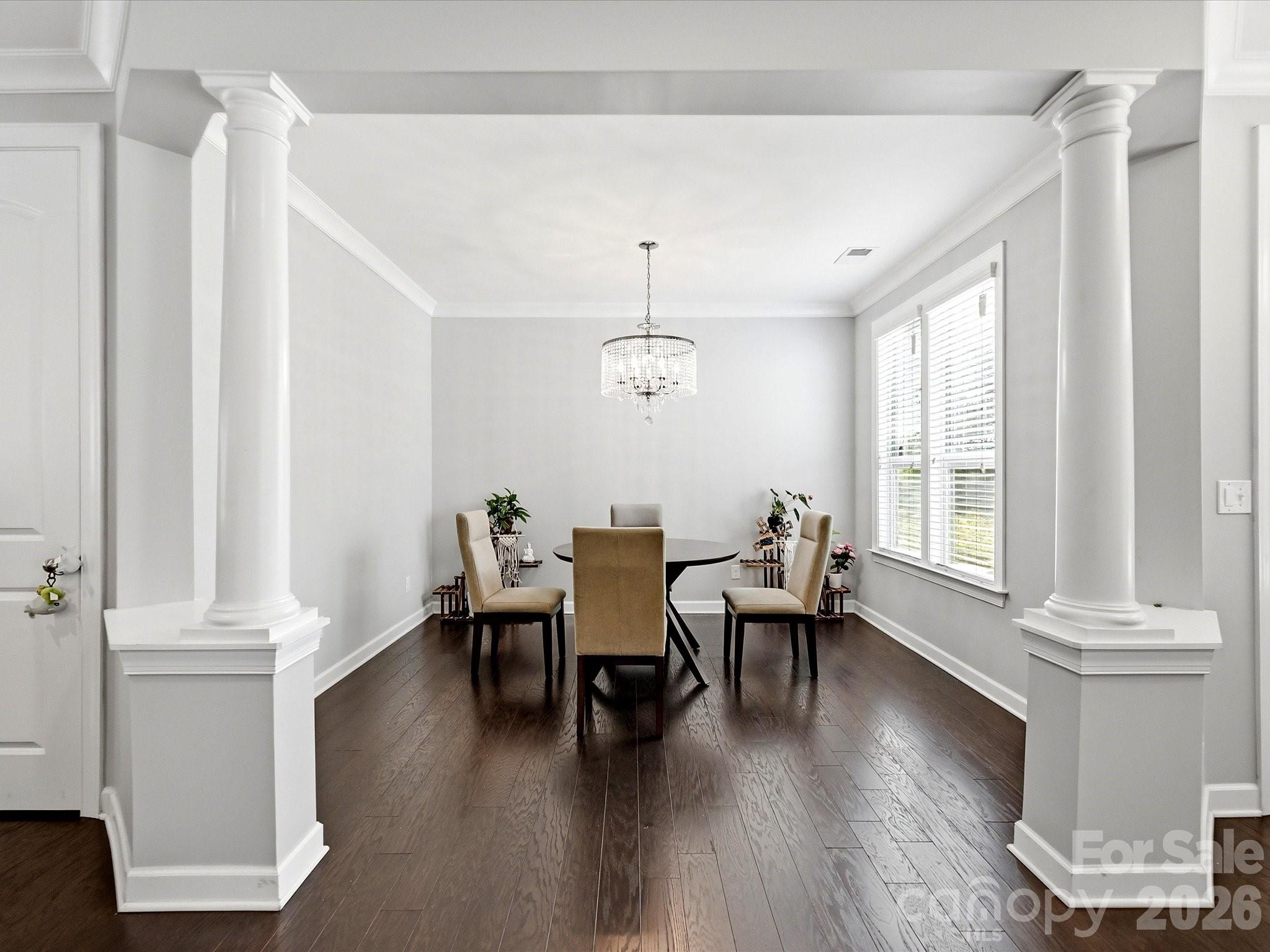 Single Family Residence at 2657 Cheverny Place, Concord, photo 7 of 37