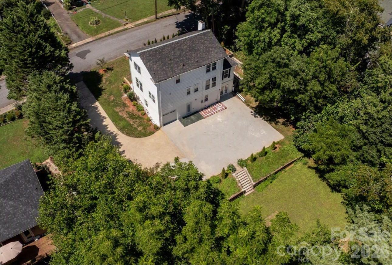 Single Family Residence at 1407 Mimosa Lane NW, Lenoir, photo 38 of 39