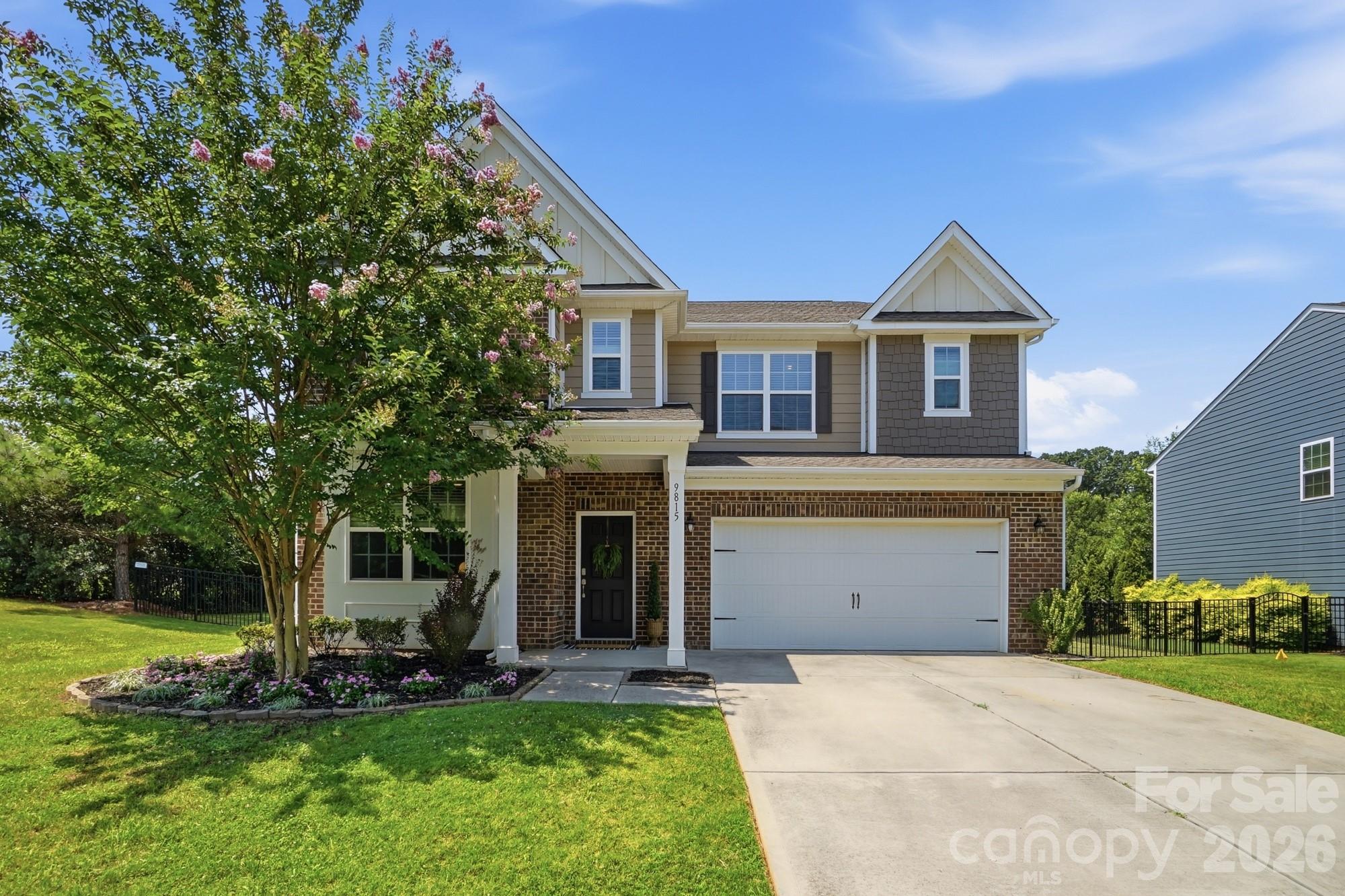 Single Family Residence at 9815 Caledenia Drive, Huntersville, photo 4 of 46