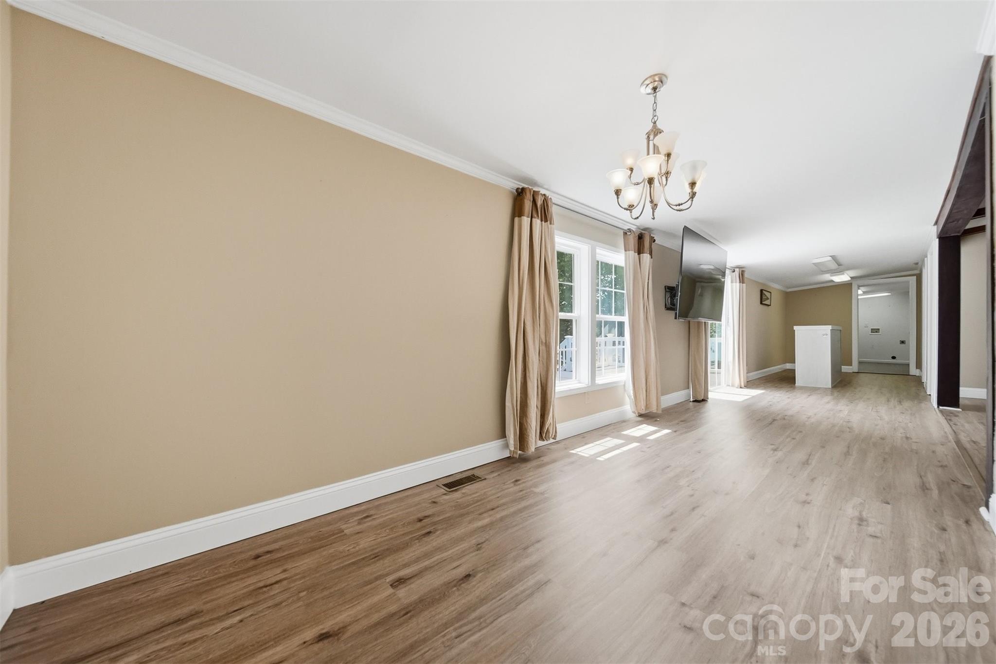 Single Family Residence at 4520 Lake Drive, Sherrills Ford, photo 17 of 42