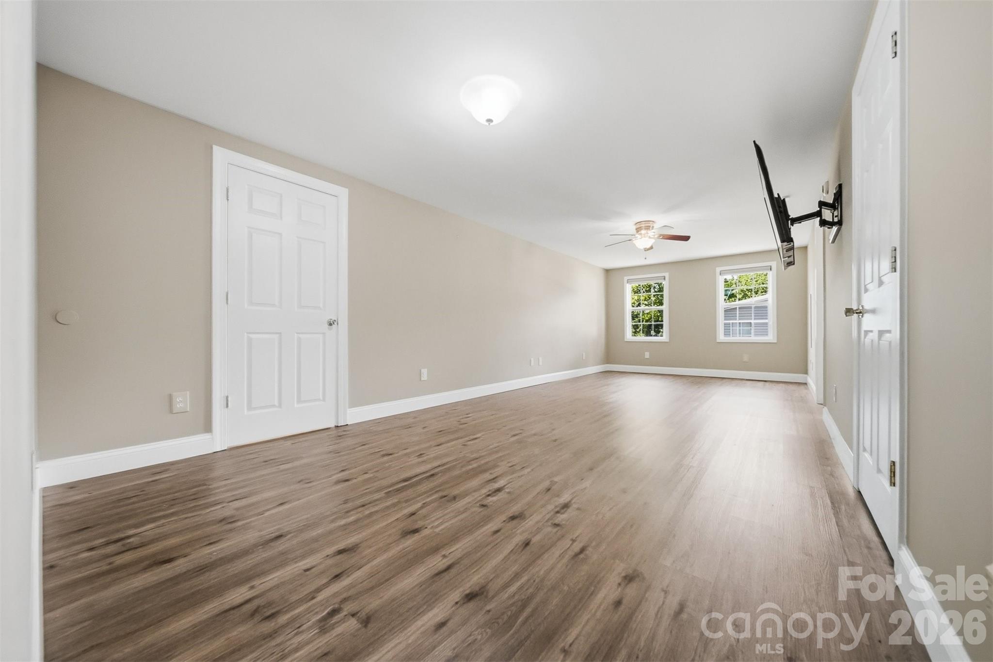 Single Family Residence at 4520 Lake Drive, Sherrills Ford, photo 19 of 42