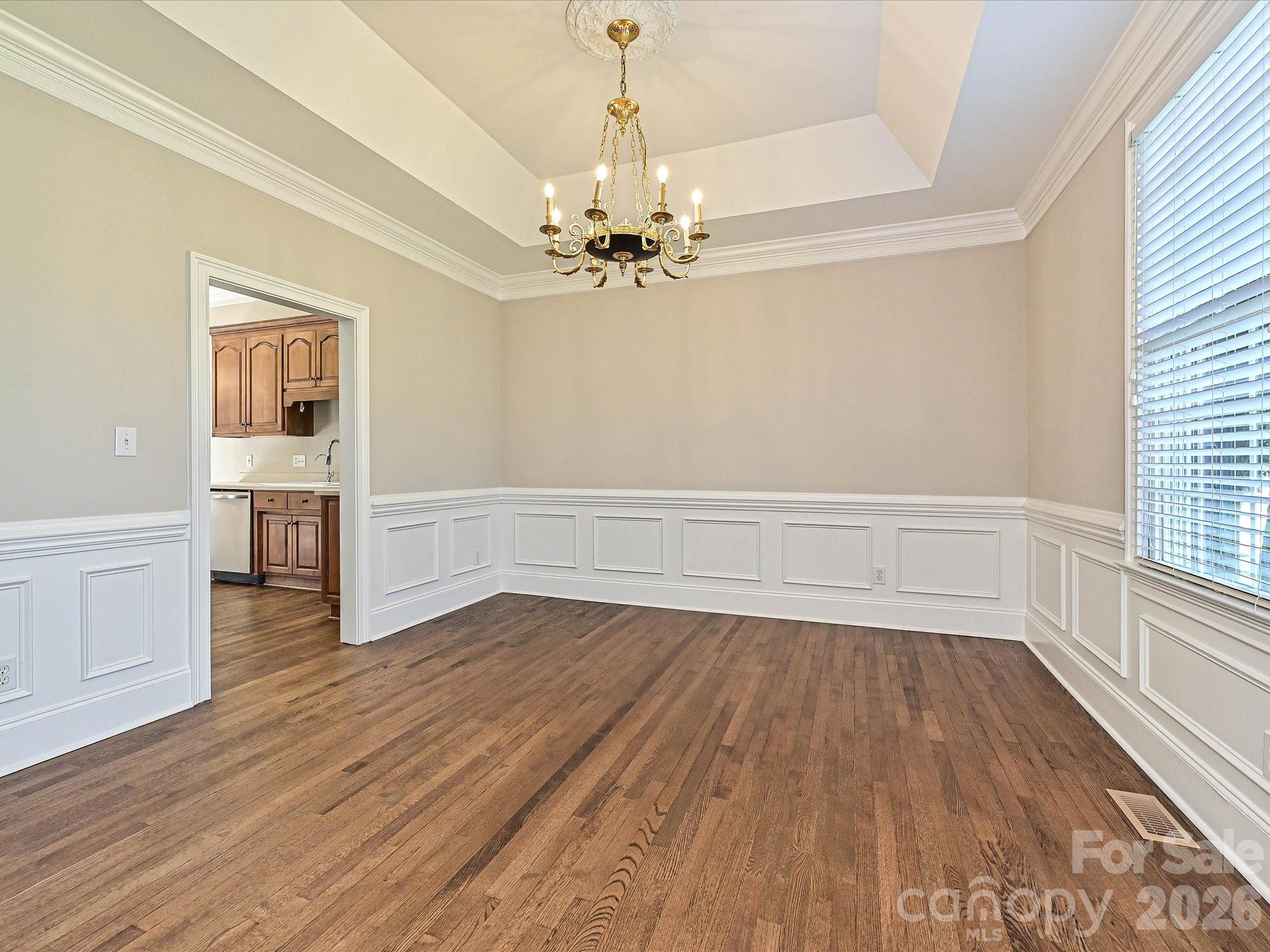 Single Family Residence at 2354 Perry Road, Denver, photo 9 of 38