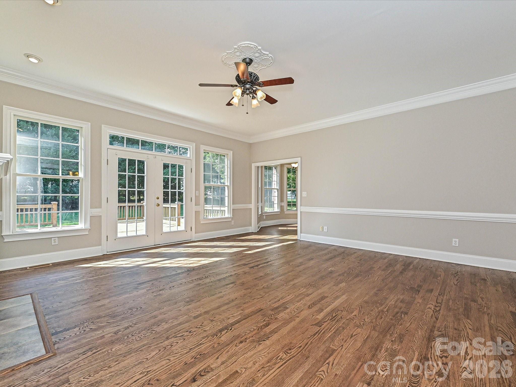 Single Family Residence at 2354 Perry Road, Denver, photo 13 of 38