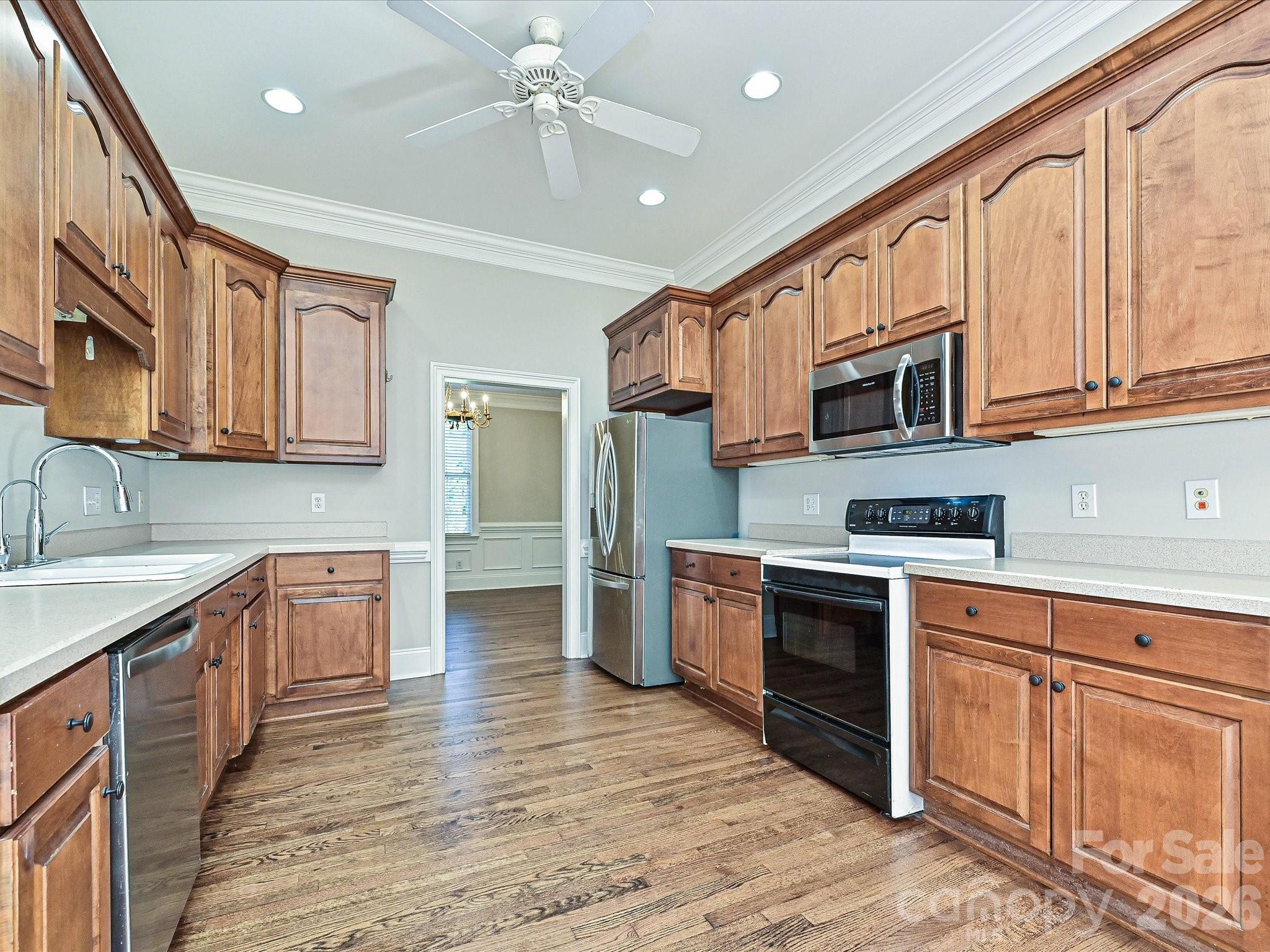 Single Family Residence at 2354 Perry Road, Denver, photo 17 of 38