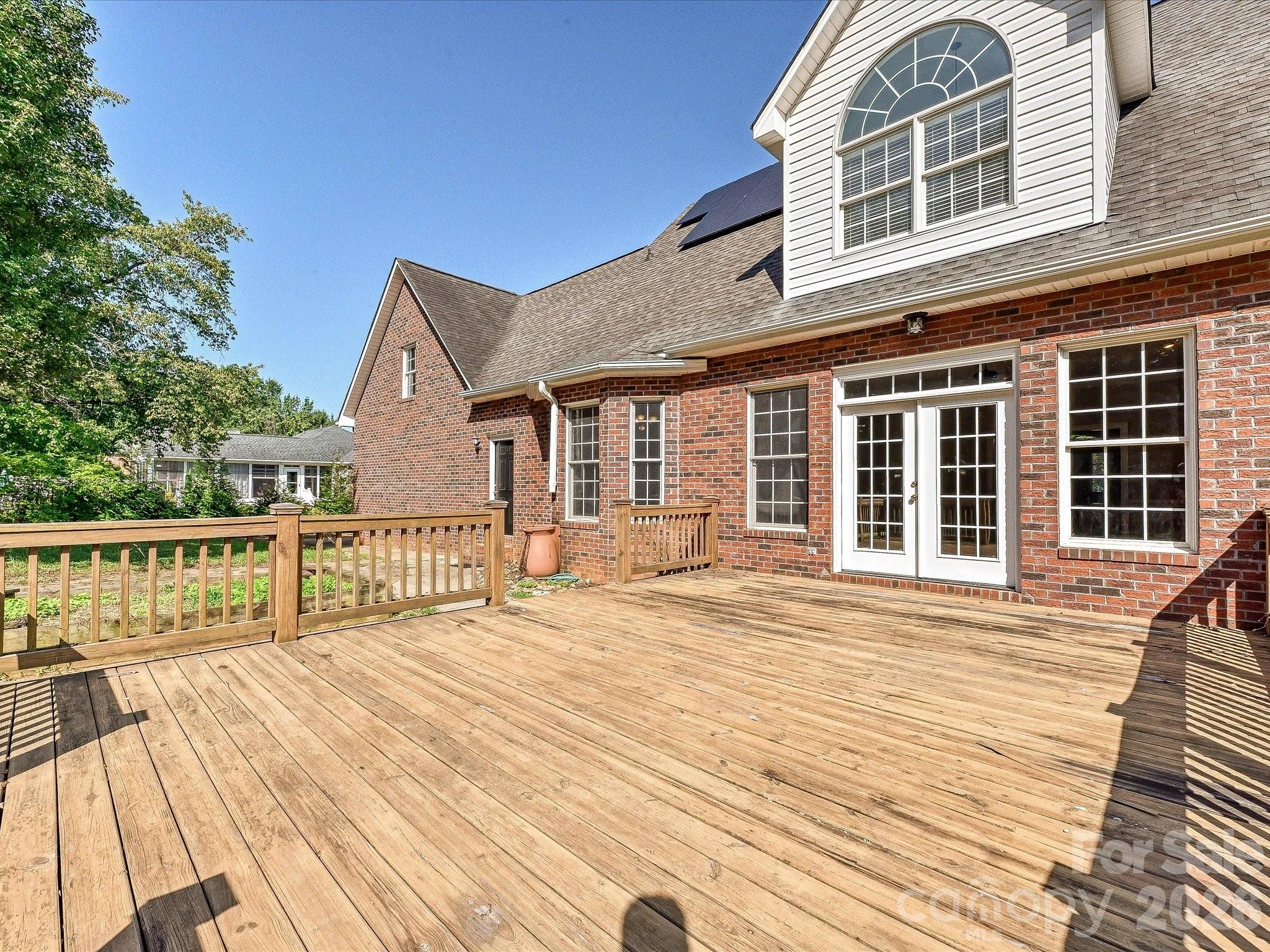 Single Family Residence at 2354 Perry Road, Denver, photo 34 of 38