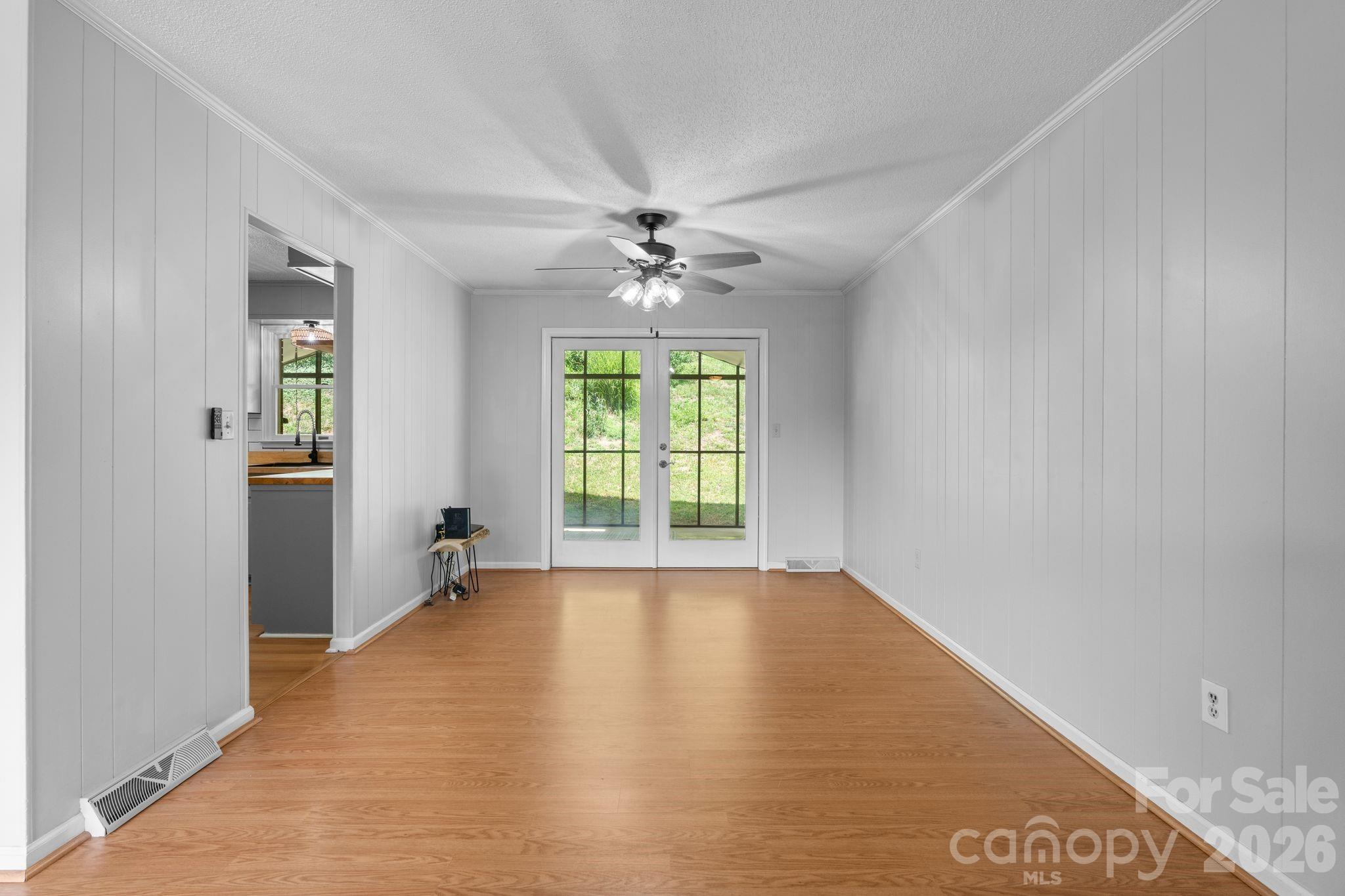 Single Family Residence at 44 Green Drive, Waynesville, photo 20 of 48