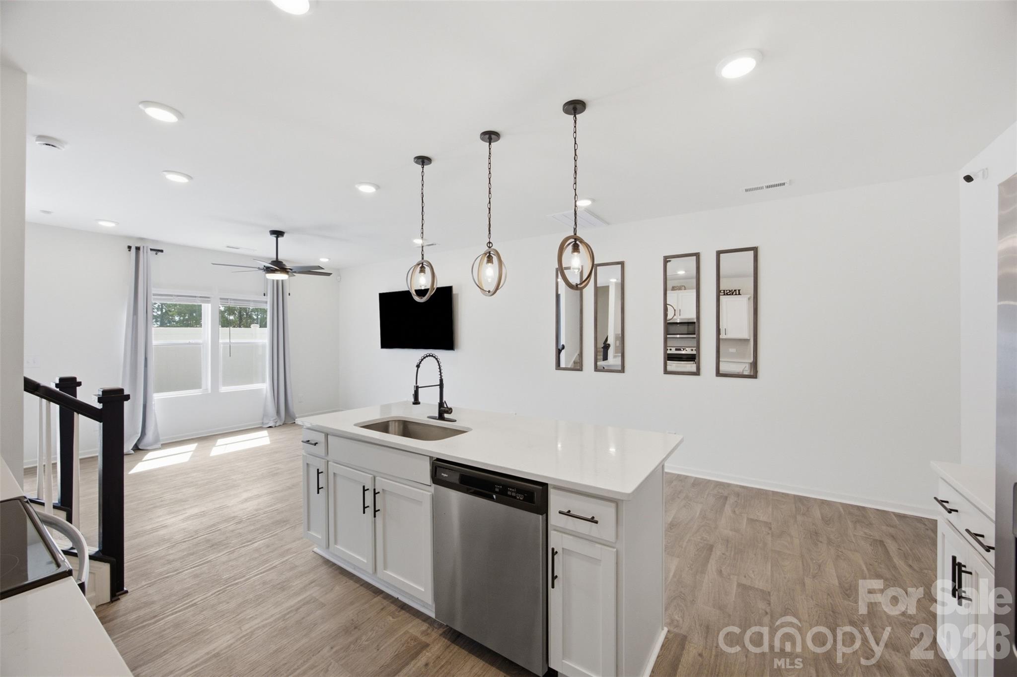 Townhouse at 2037 Crooked Oak Lane, York, photo 11 of 38