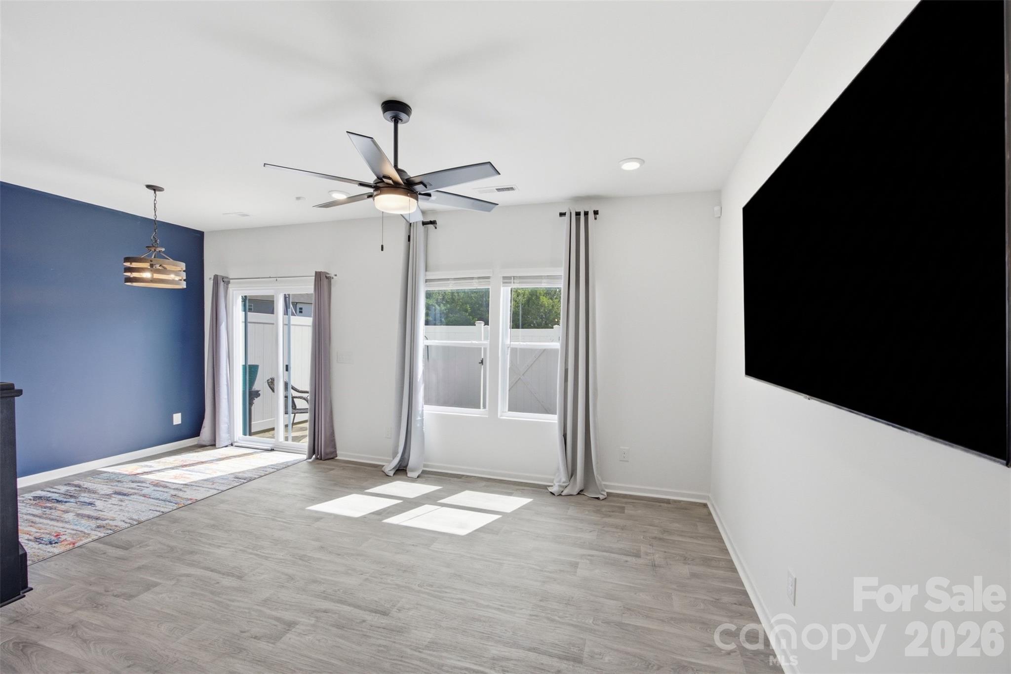 Townhouse at 2037 Crooked Oak Lane, York, photo 15 of 38