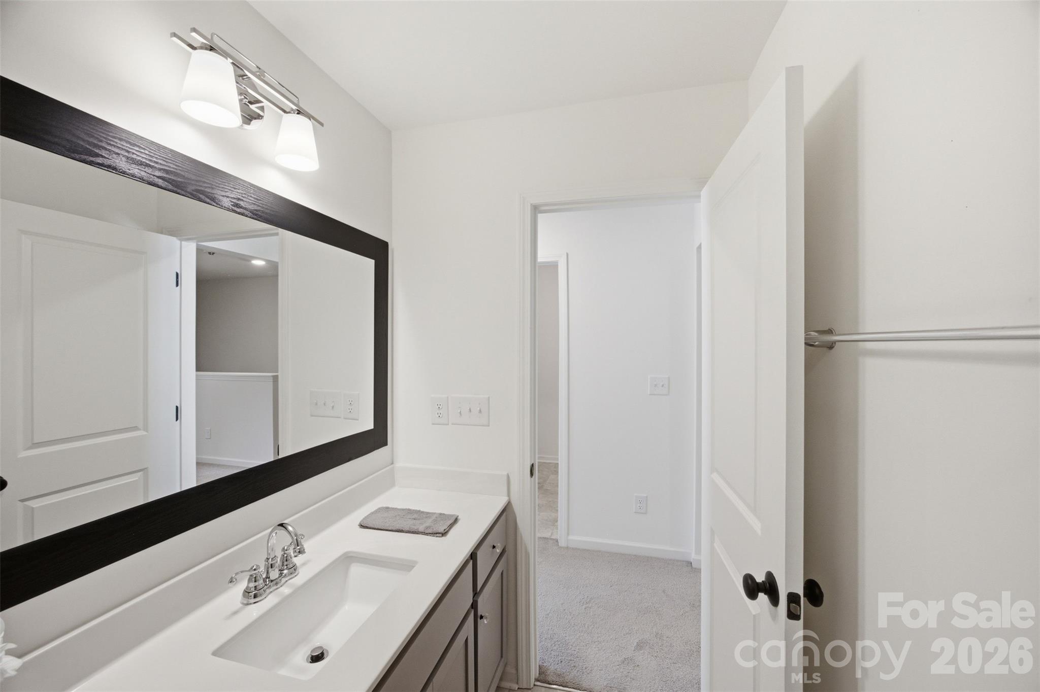 Townhouse at 2037 Crooked Oak Lane, York, photo 22 of 38