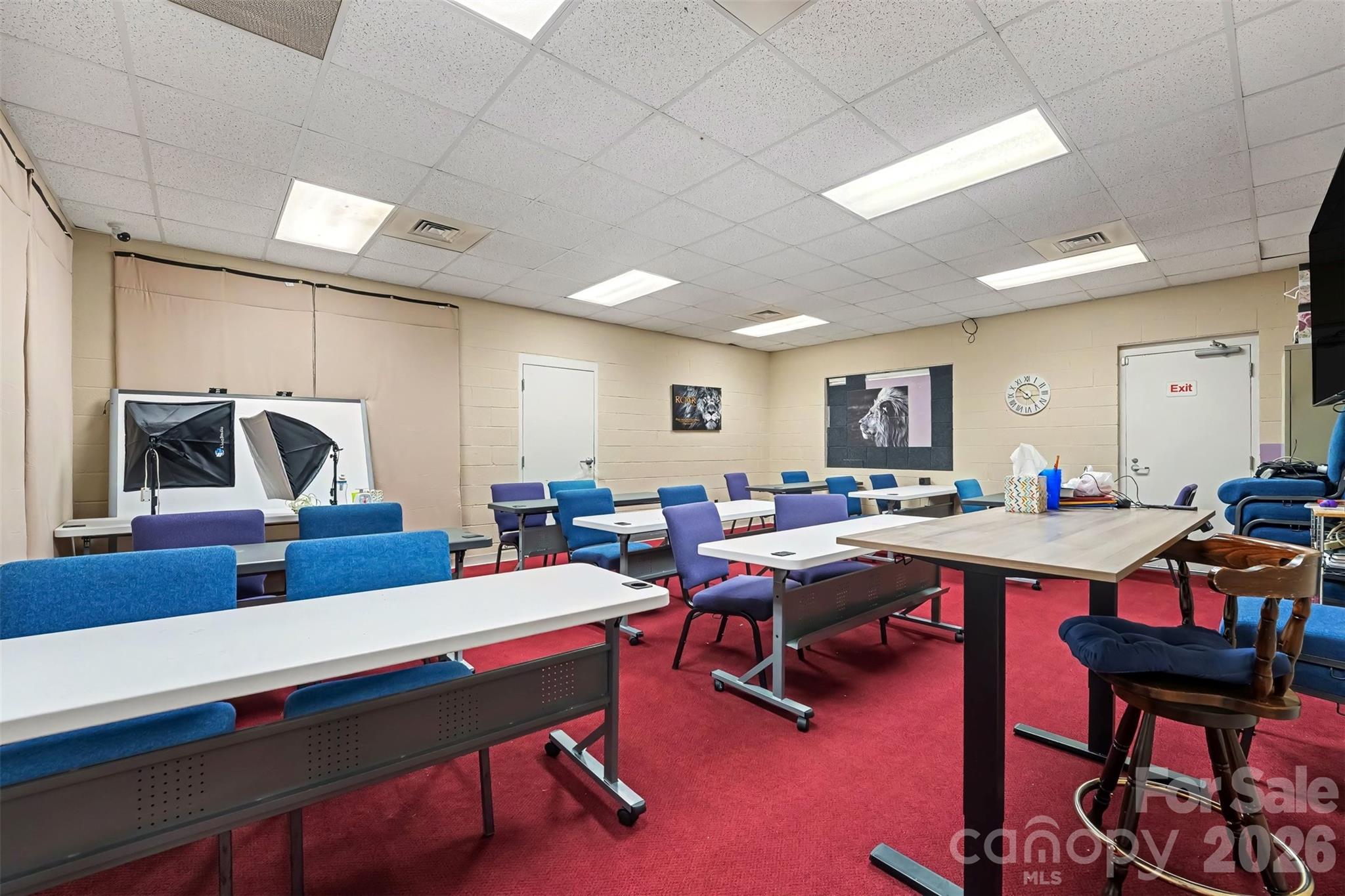 Special Purpose at 1855 6th Street SE, Hickory, photo 16 of 46