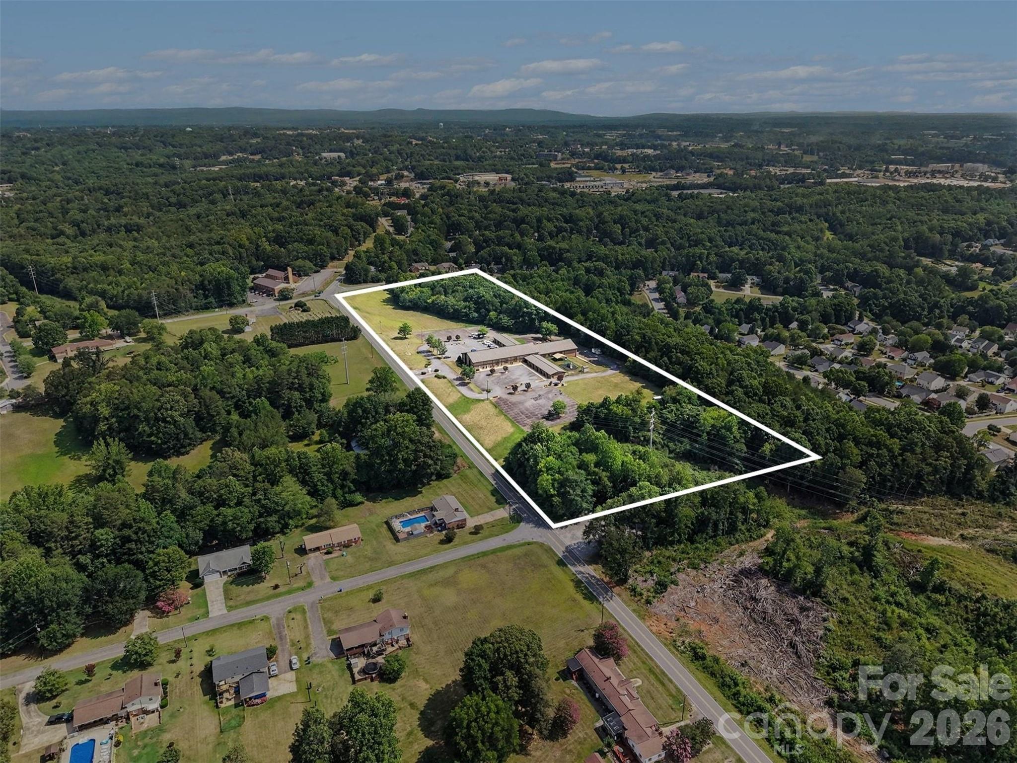 Special Purpose at 1855 6th Street SE, Hickory, photo 42 of 46