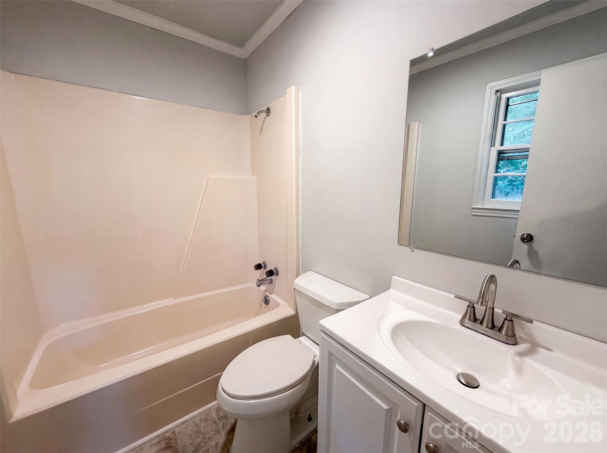 Single Family Residence at 120 Riley Road, Dallas, photo 14 of 16