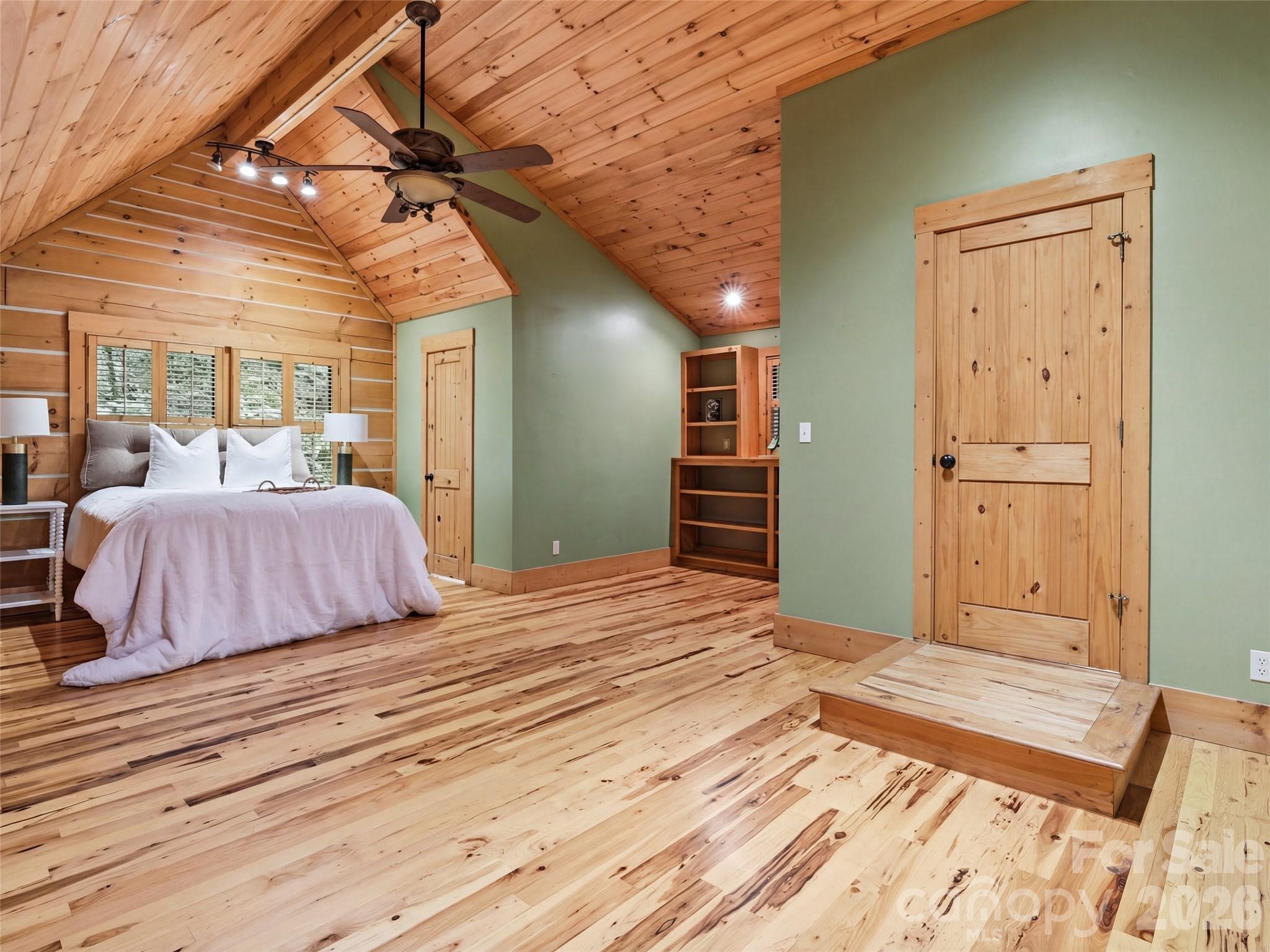 Single Family Residence at 6 Laurel Branch Drive, Black Mountain, photo 24 of 48