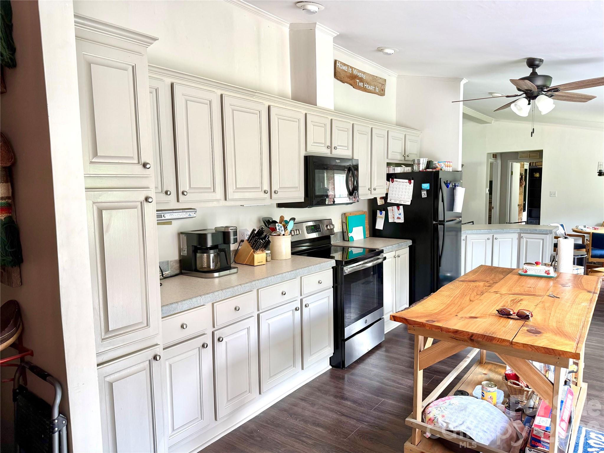 Single Family Residence at 10755 NC 209 Highway, Hot Springs, photo 19 of 43
