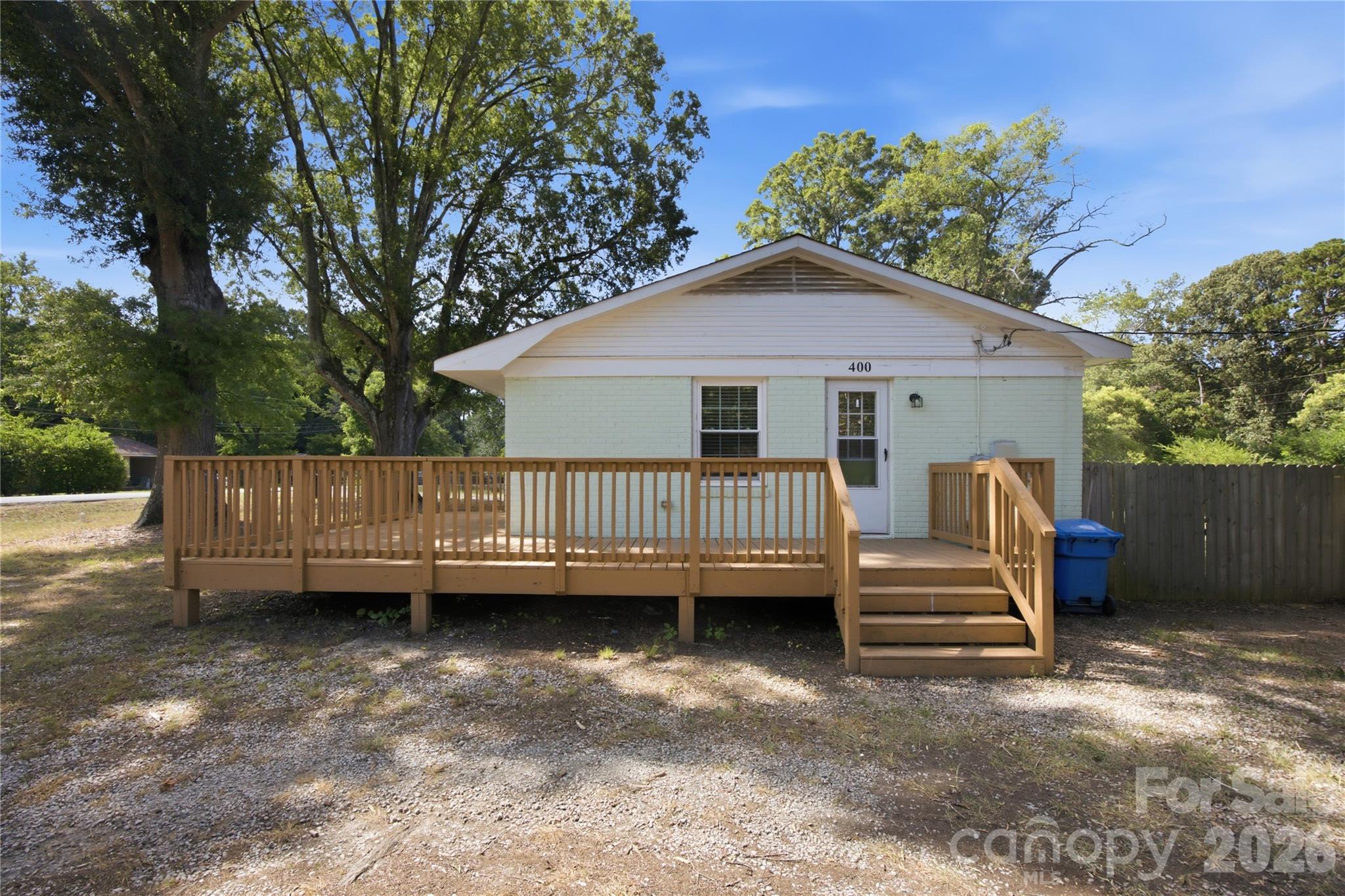 Single Family Residence at 400 Olin Drive, Waxhaw, photo 9 of 40