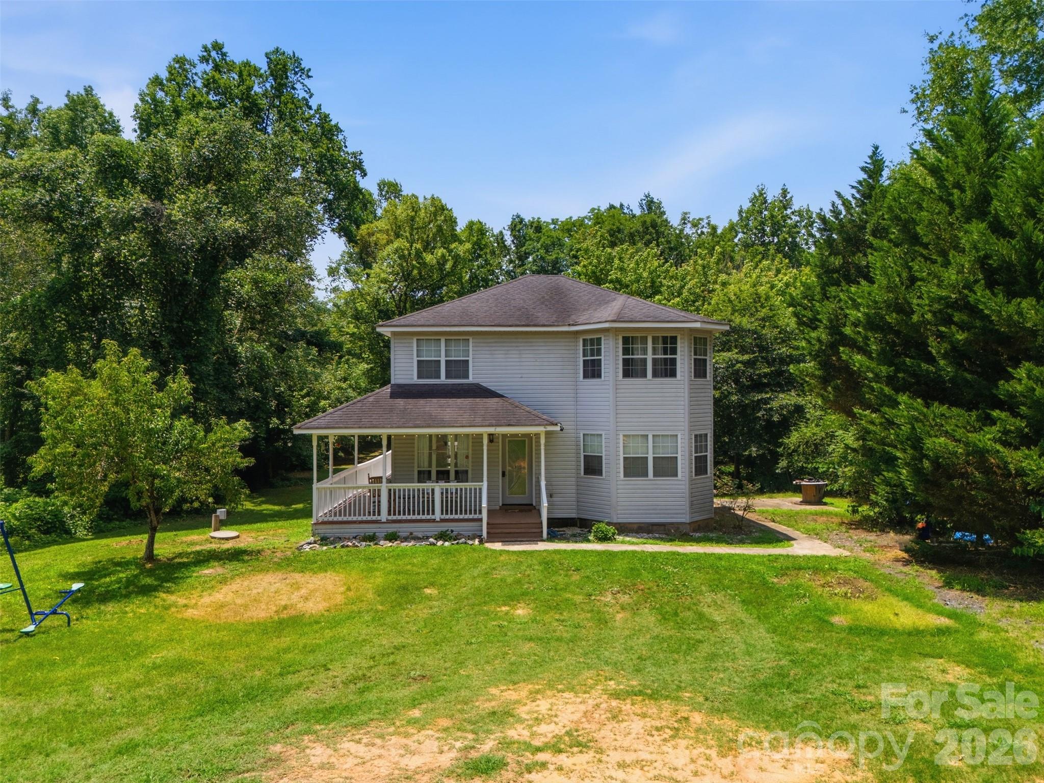 Single Family Residence at 154 Reep Road, Kings Mountain, photo 4 of 37